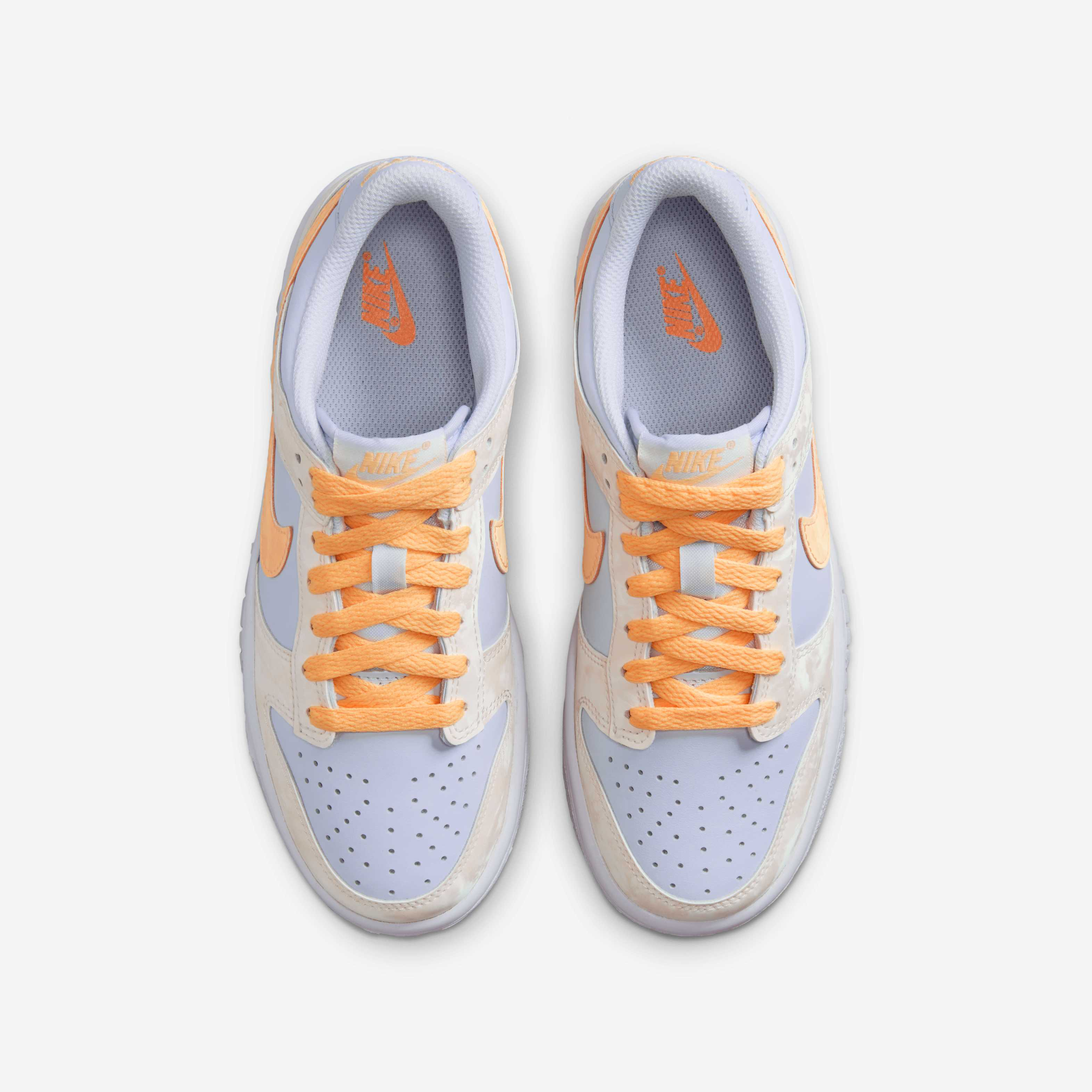 Nike Dunk Low image number 3