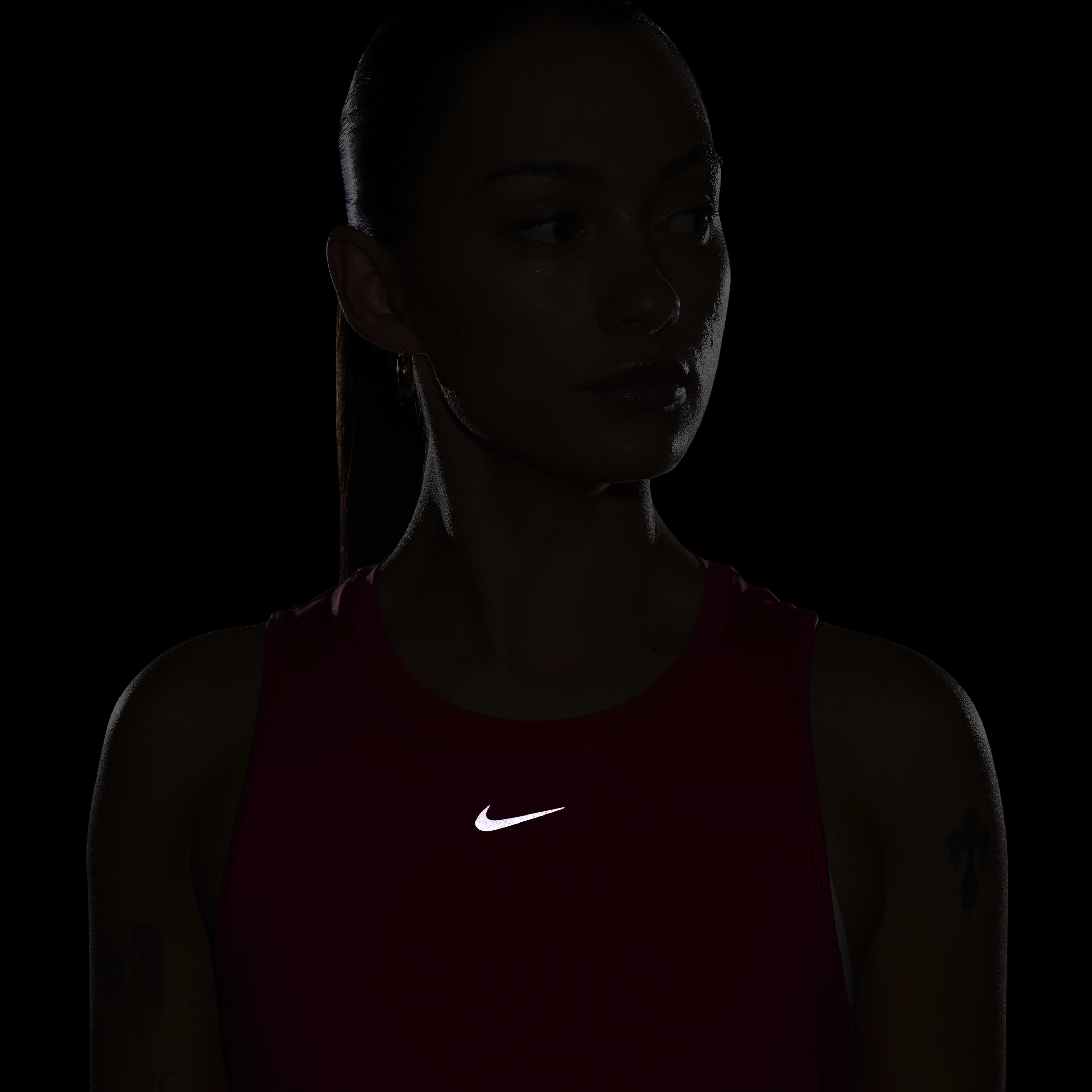 Nike One Classic image number 4