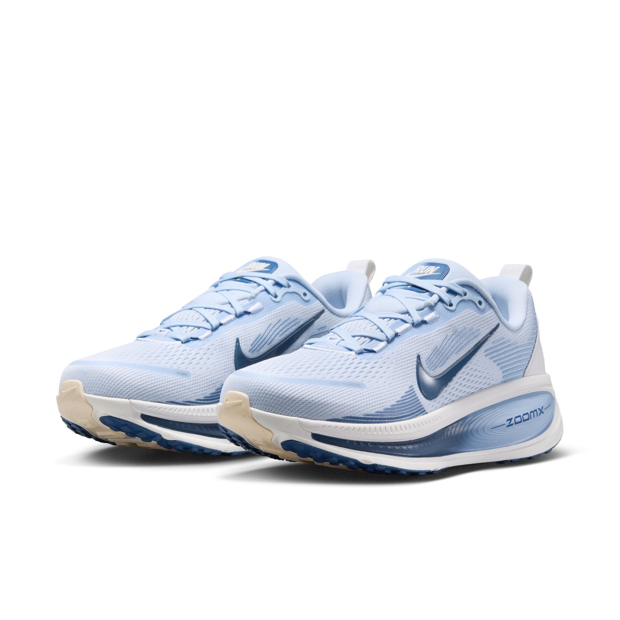 Nike Vomero 18 image number 2