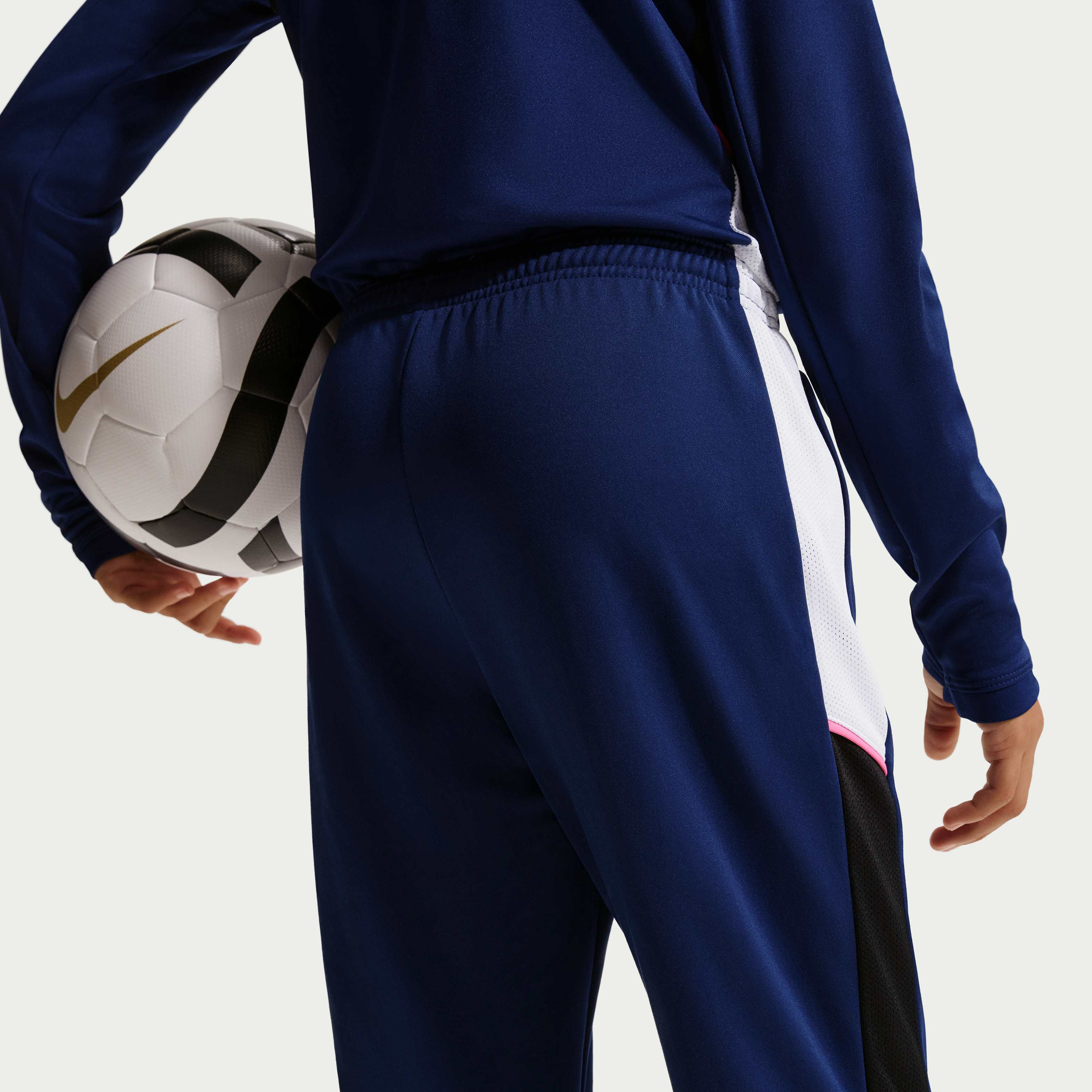 Nike Academy image number 2