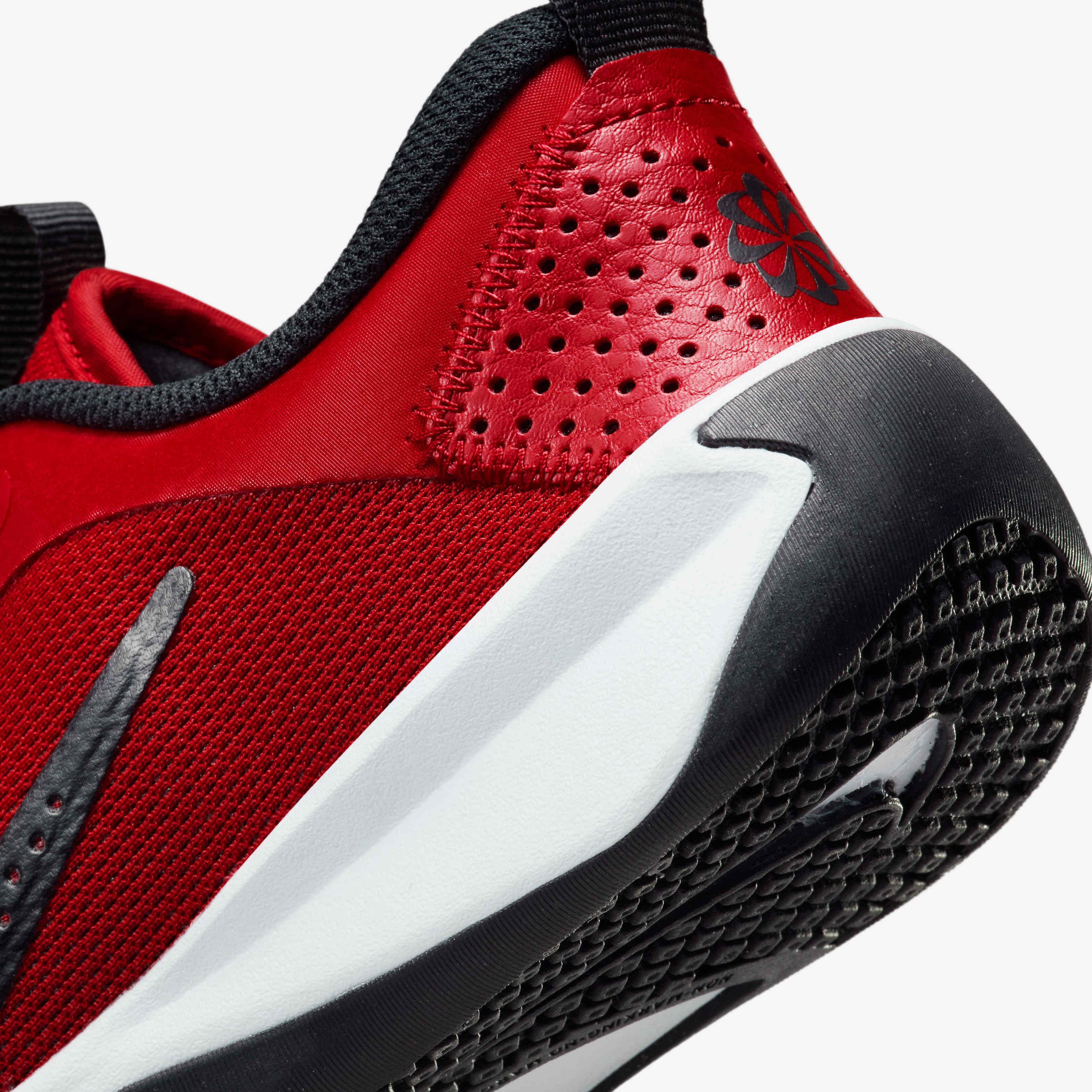 Nike Omni Multi-Court image number 7