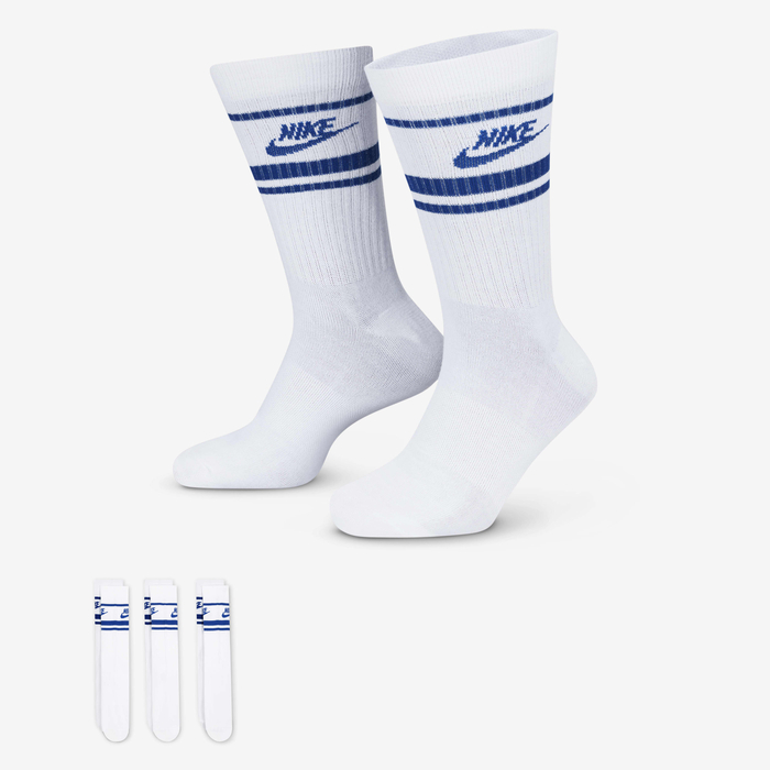 Nike Sportswear Dri-FIT Everyday Essential image number 0 Nike Sportswear Dri-FIT Everyday Essential image number 0