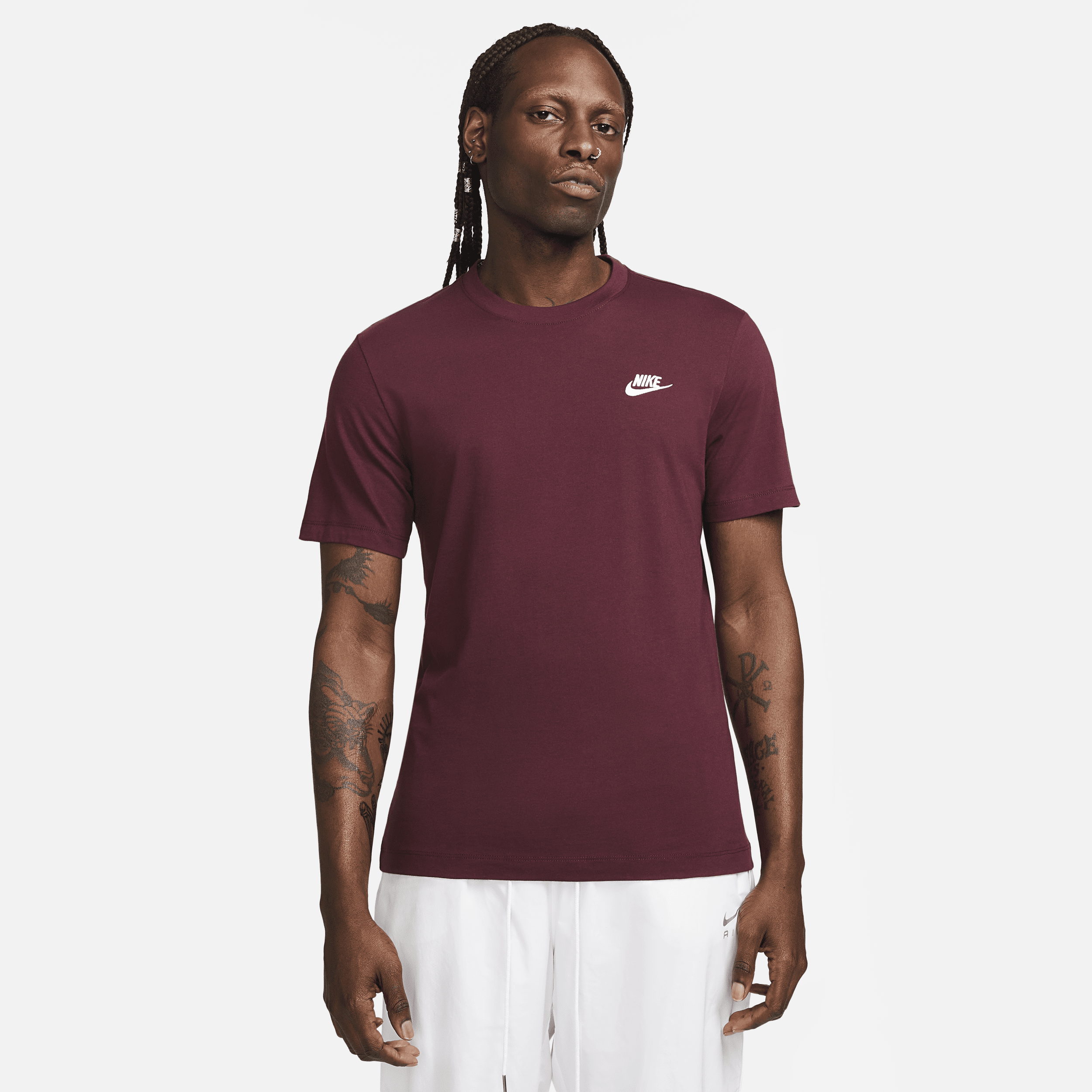 Shop Sportswear Club Men s T Shirt Nike UAE