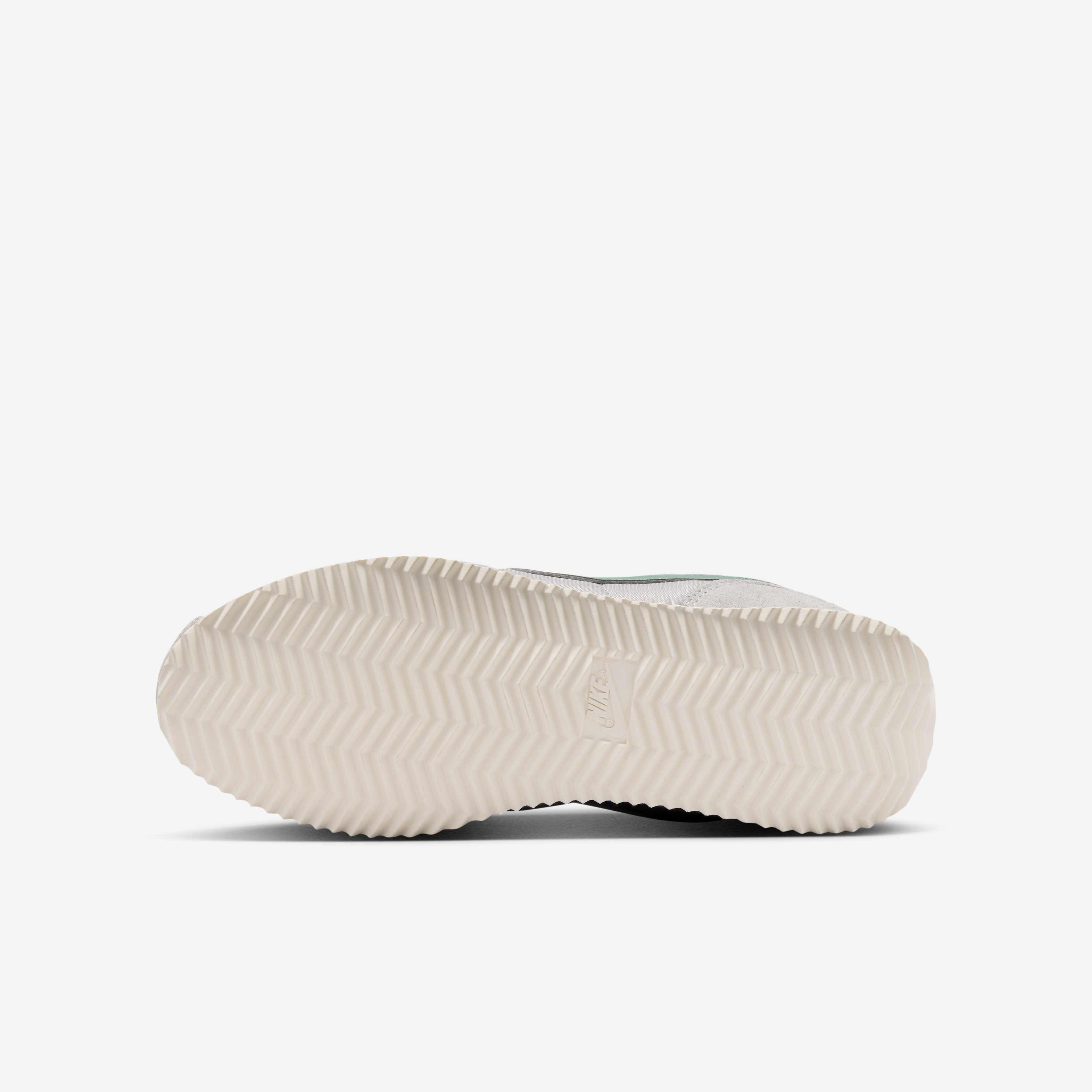 Nike Cortez Textile image number 1