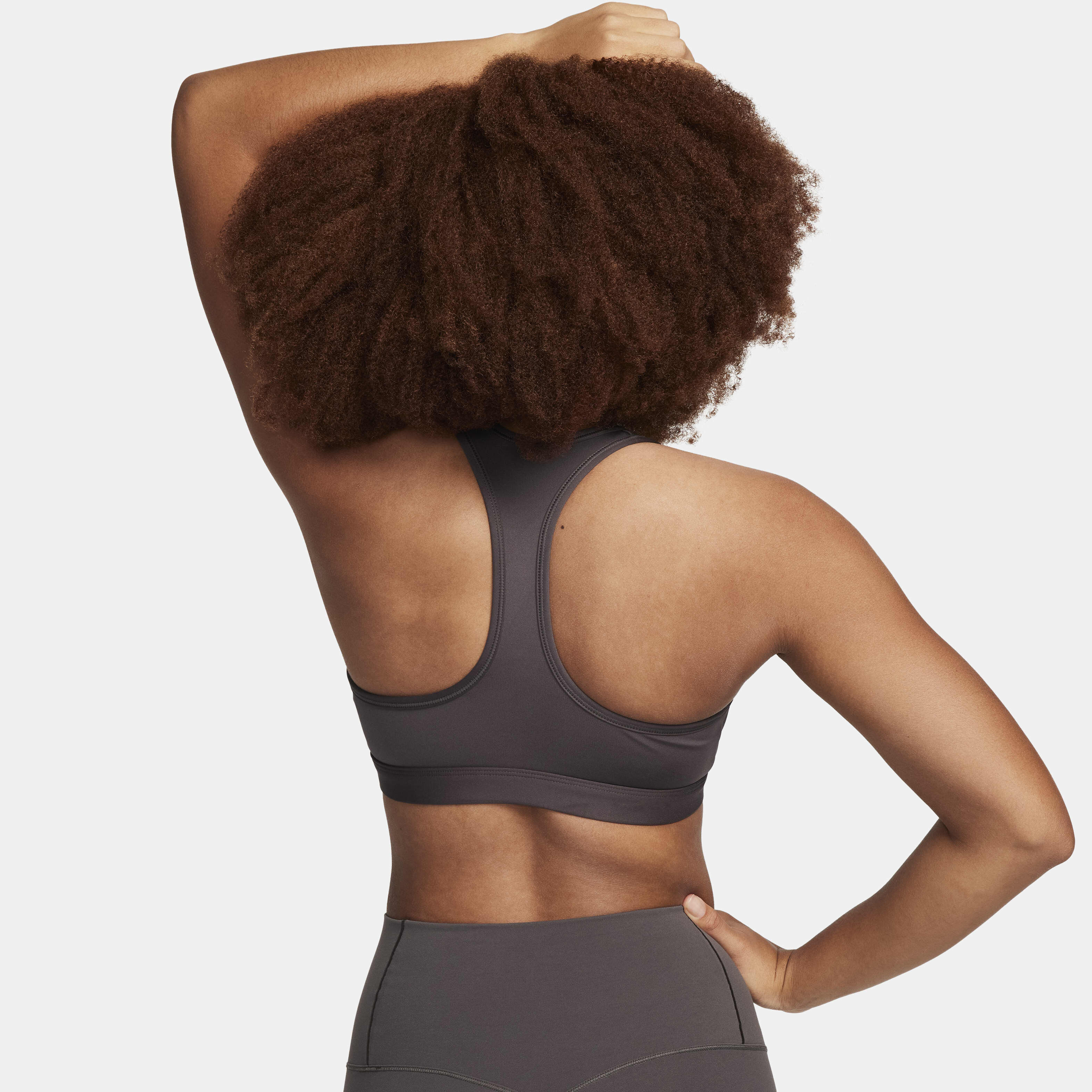 نايكي سووش بدعم متوسط image number 2