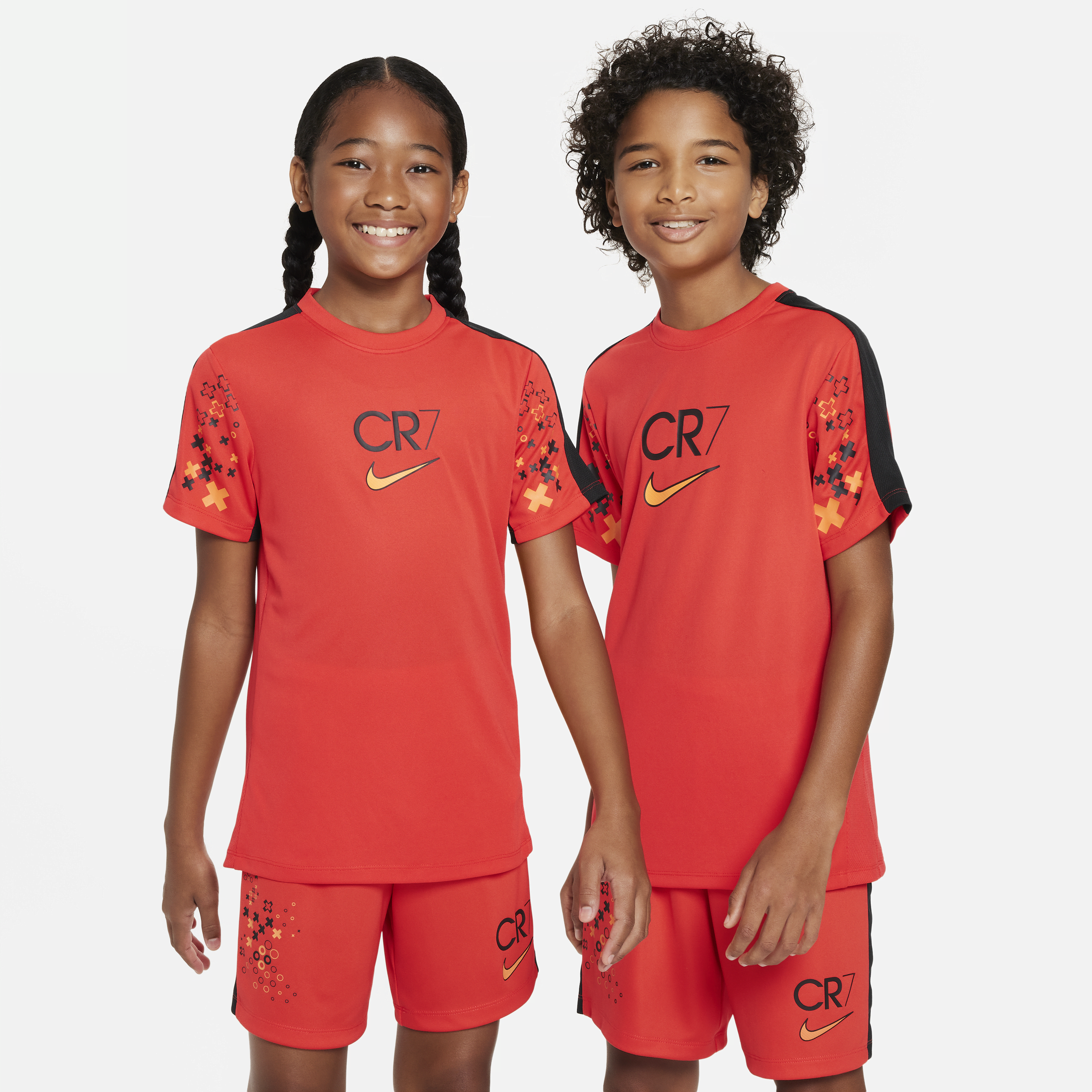 Kids cr7 clothes outlet