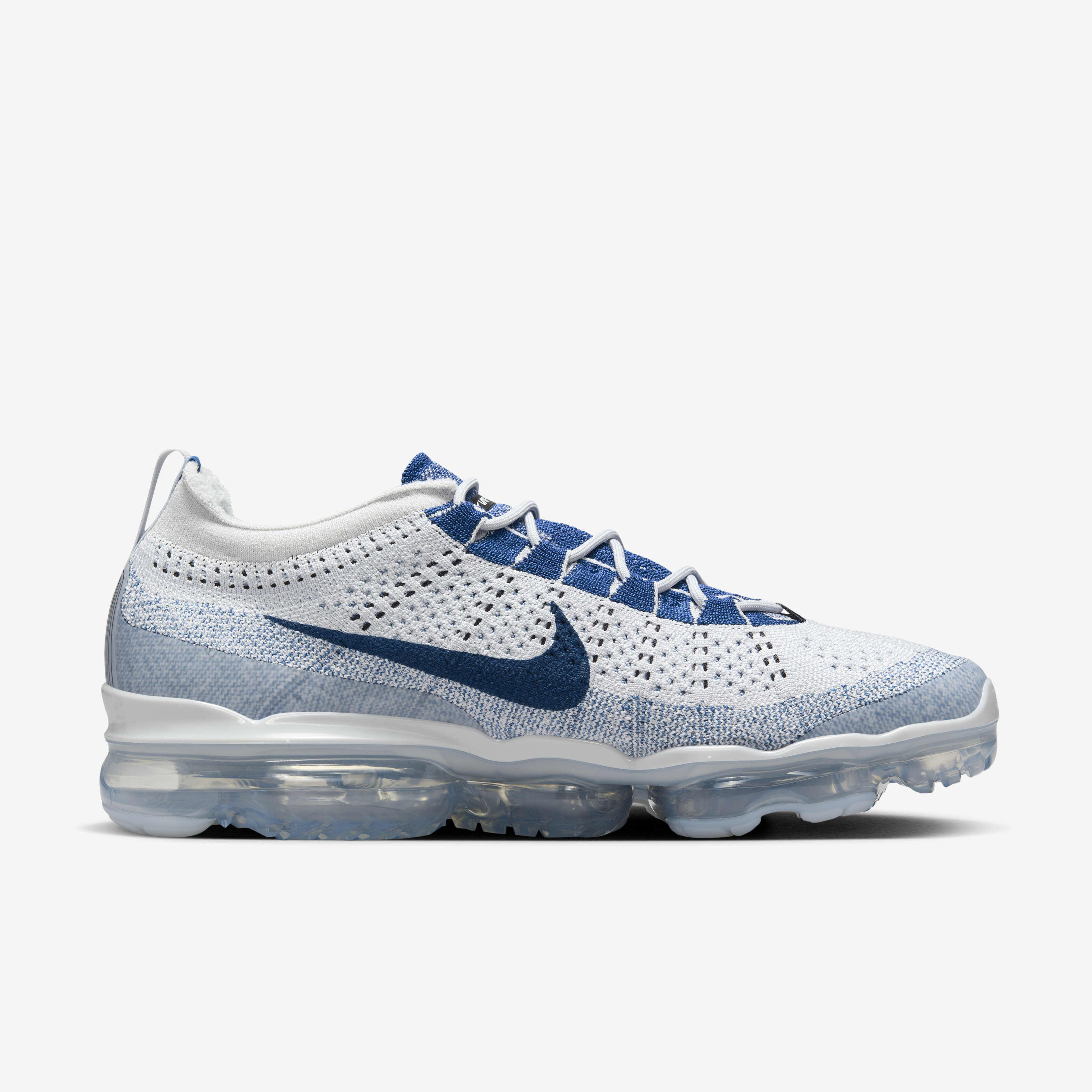 Blue nike flyknit men's on sale