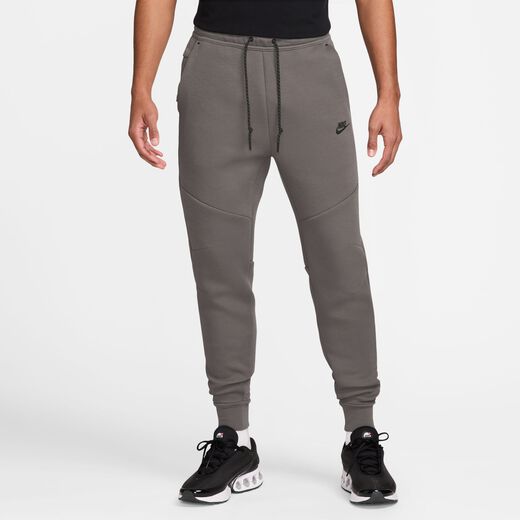 New In Men's Joggers & Sweatpants-Nike, Nike Tech, Men's Fleece Joggers