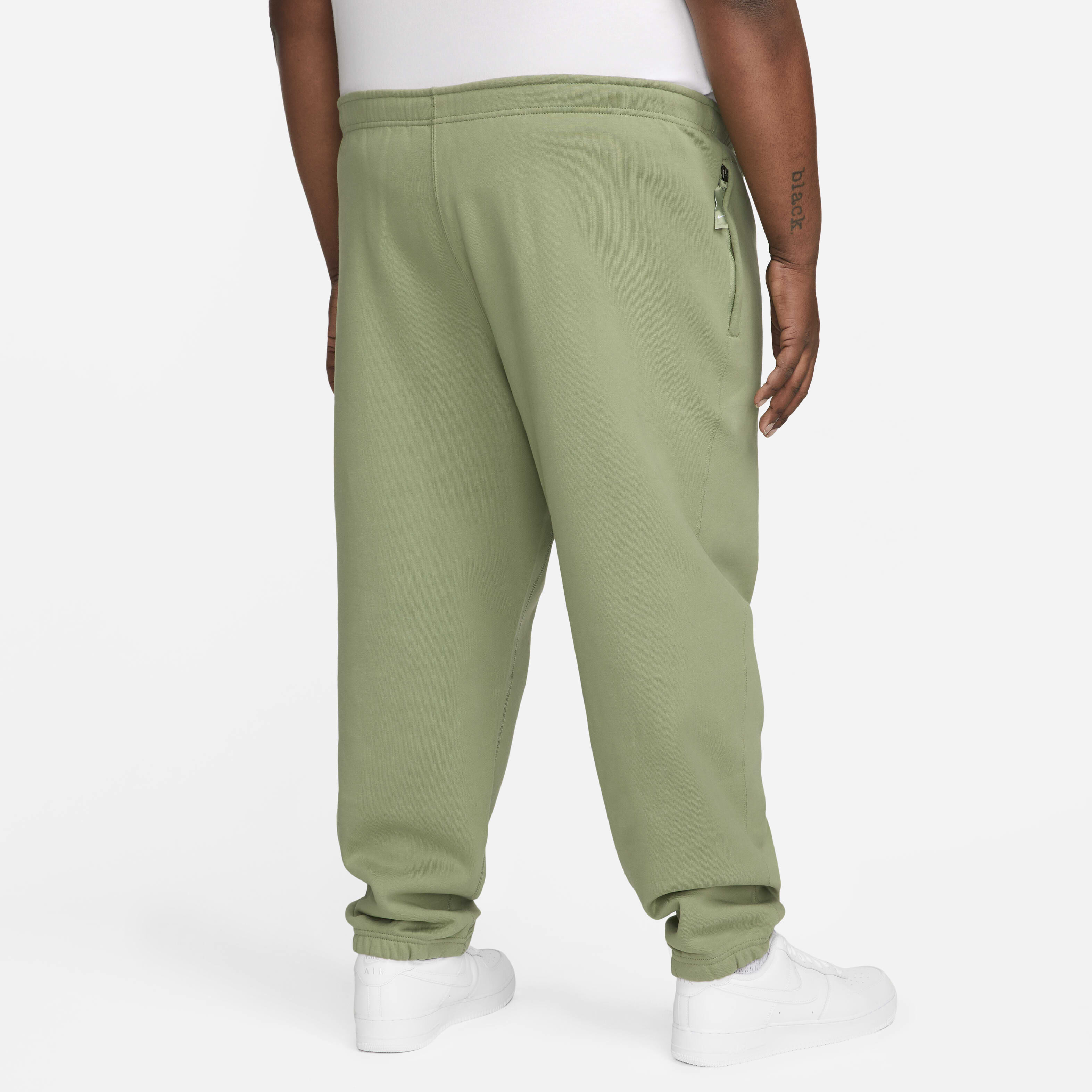 Nike Solo Swoosh