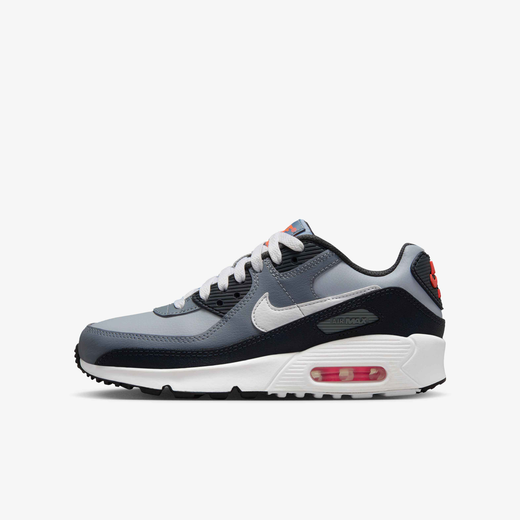 Shop Kids Shoe Sneakers Online in UAE Nike Shoes for Kids