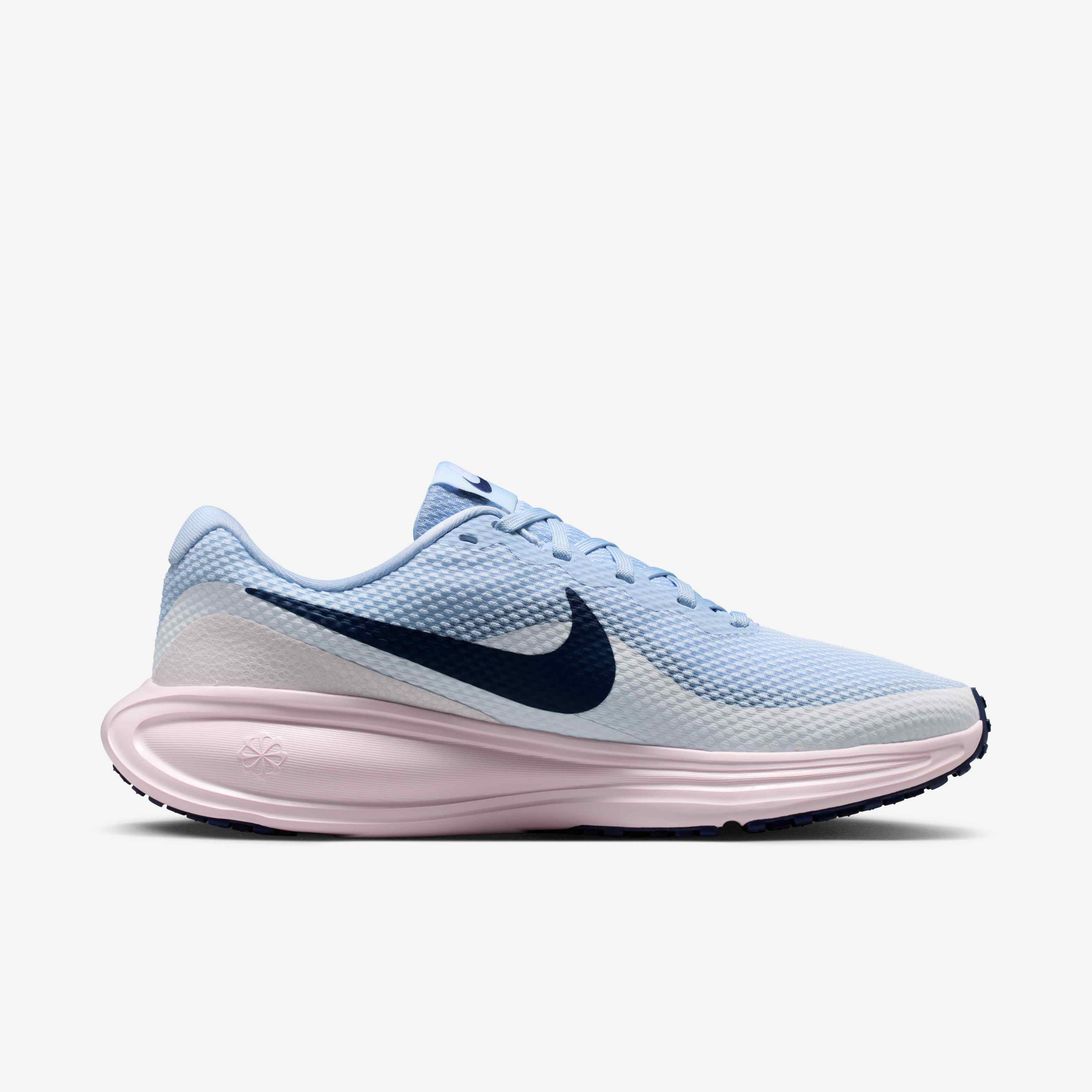 Nike Revolution 8 image number 2