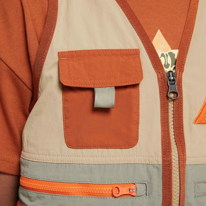 نايكي ايه سي جي image number 4 نايكي ايه سي جي image number 4