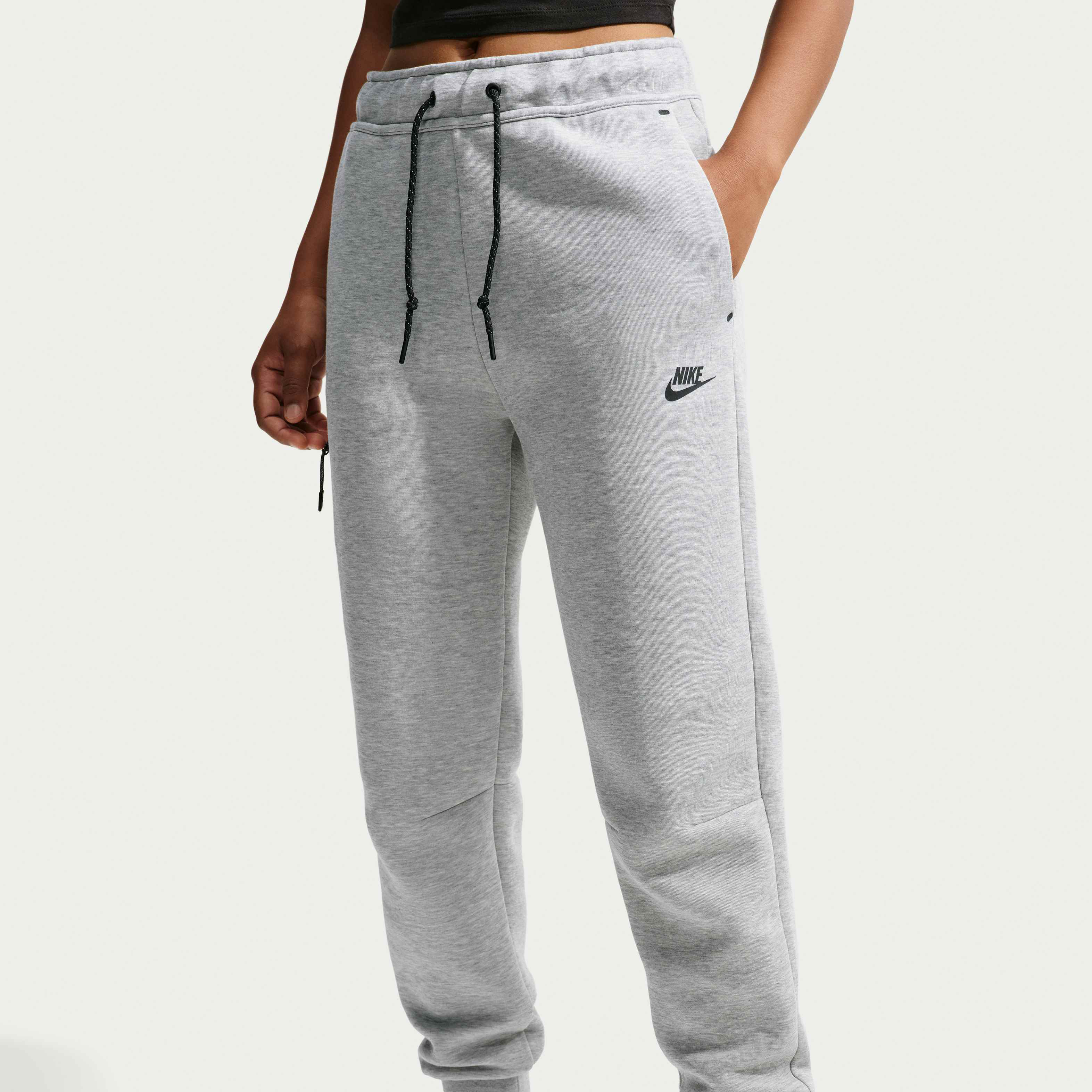 Nike Sportswear Tech Fleece image number 1