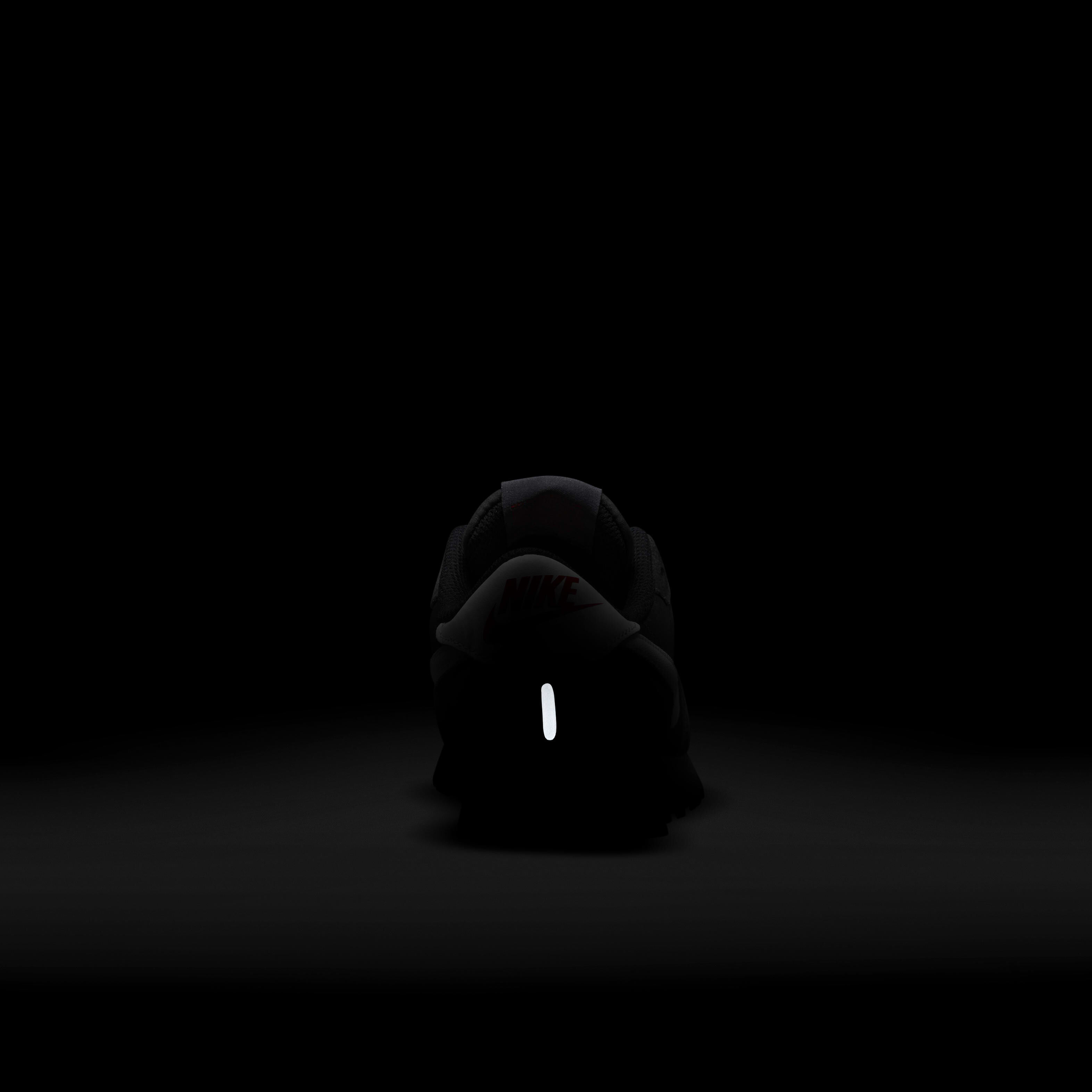 Nike MD Valiant image number 8