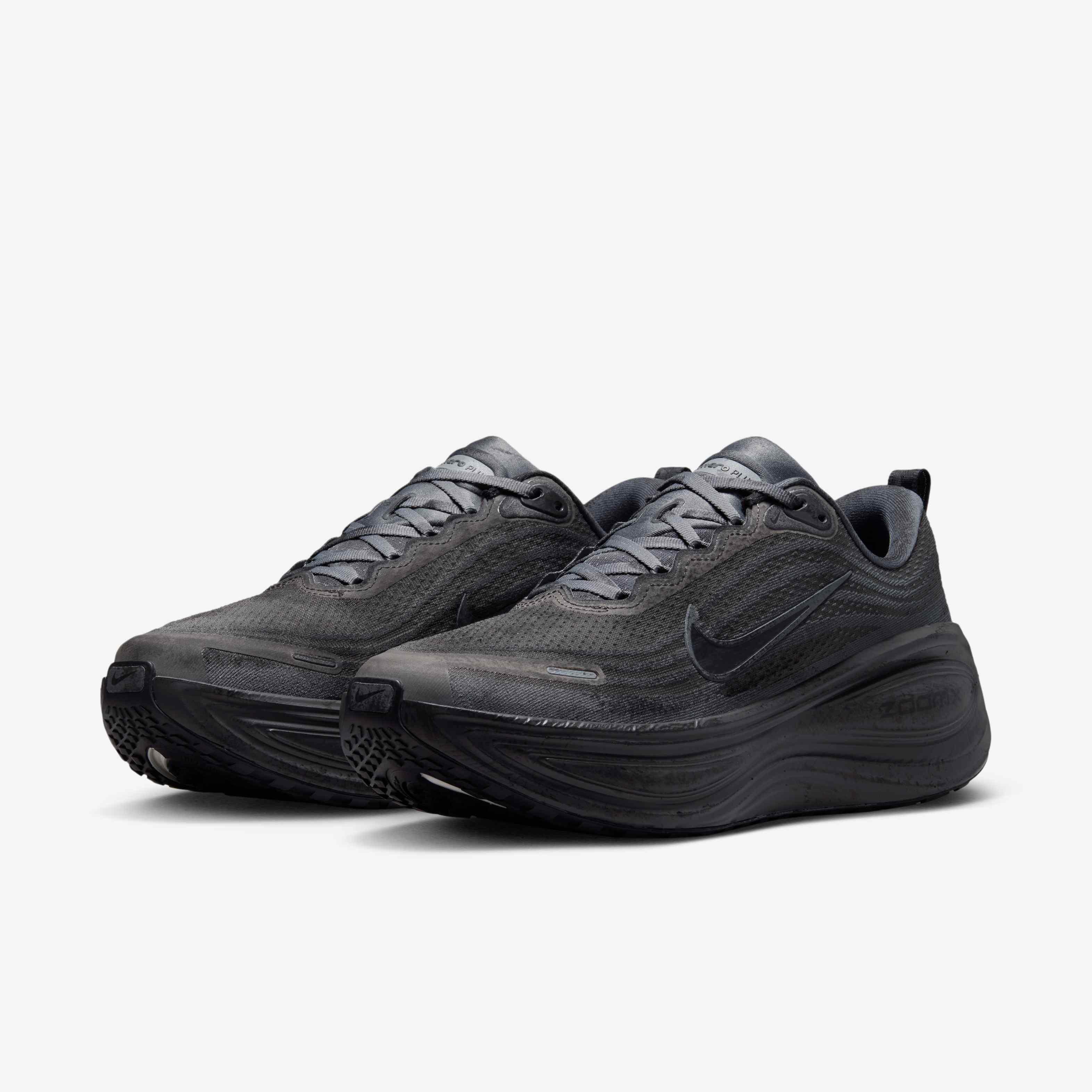 Nike Vomero Plus image number 4