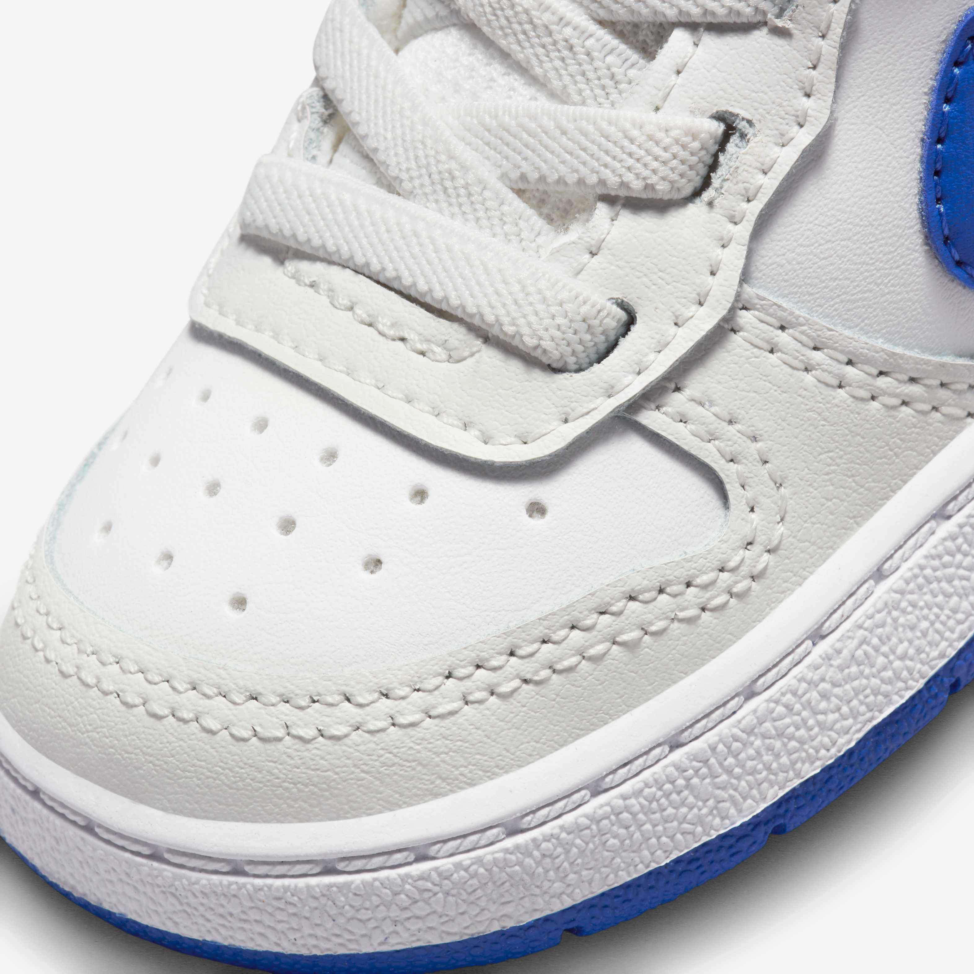 نايكي كورت بورو ميد 2 image number 6