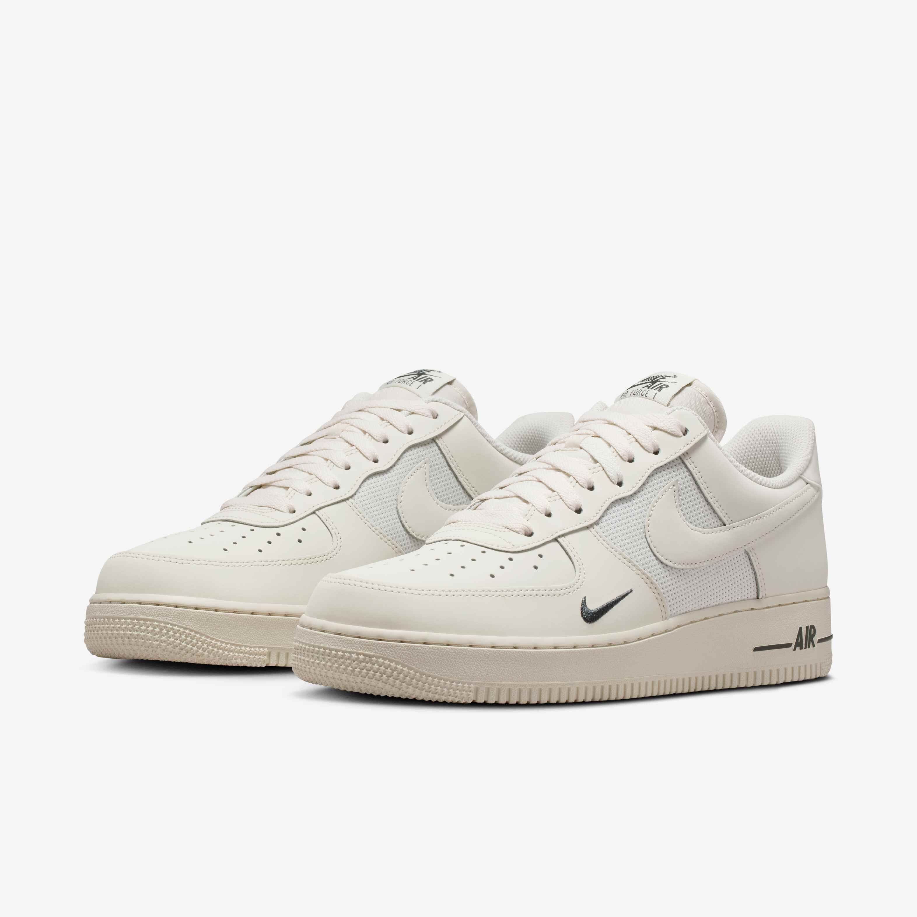 Nike Air Force 1 '07 LV8 image number 4