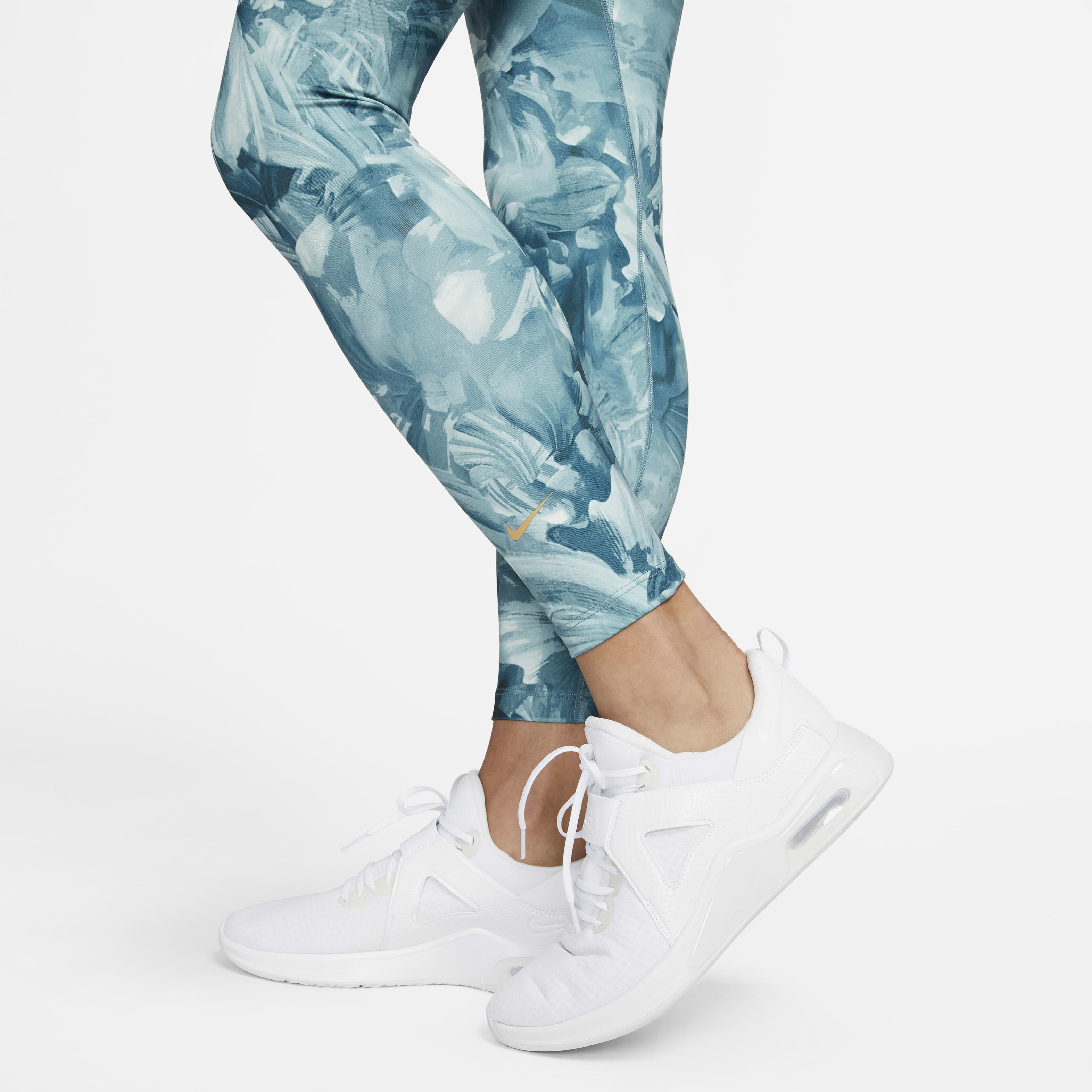 Nike all over print leggings clearance