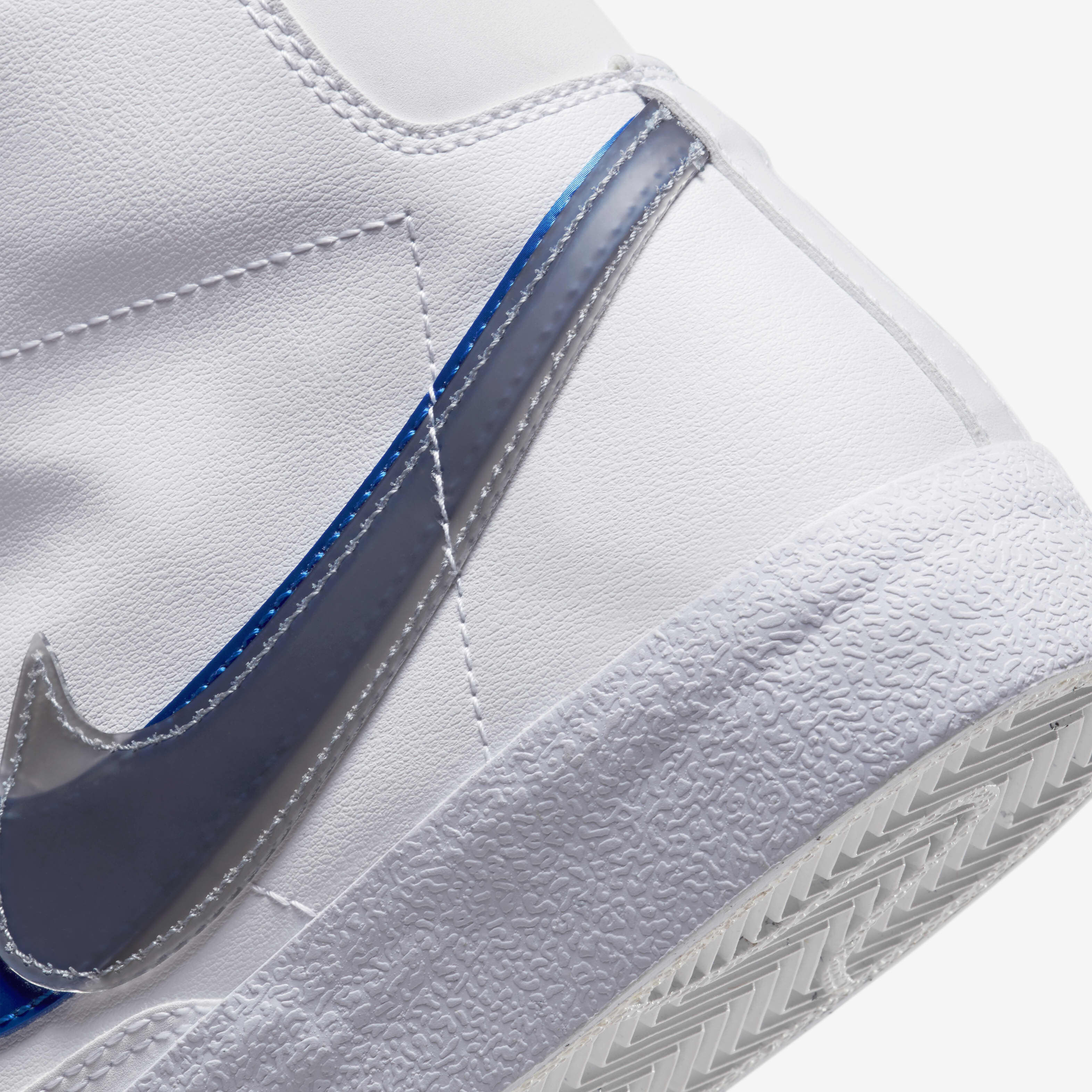 نايكي بليزر ميد نيكست نيتشور image number 7