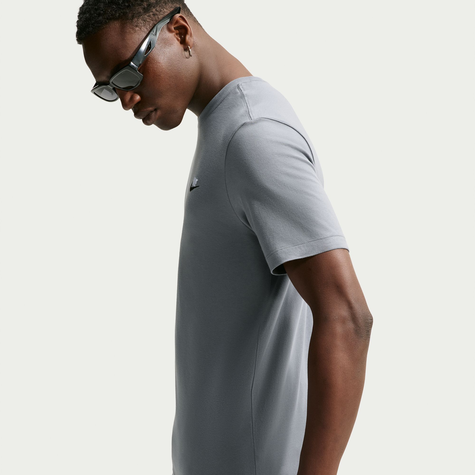 Nike Sportswear Club image number 4