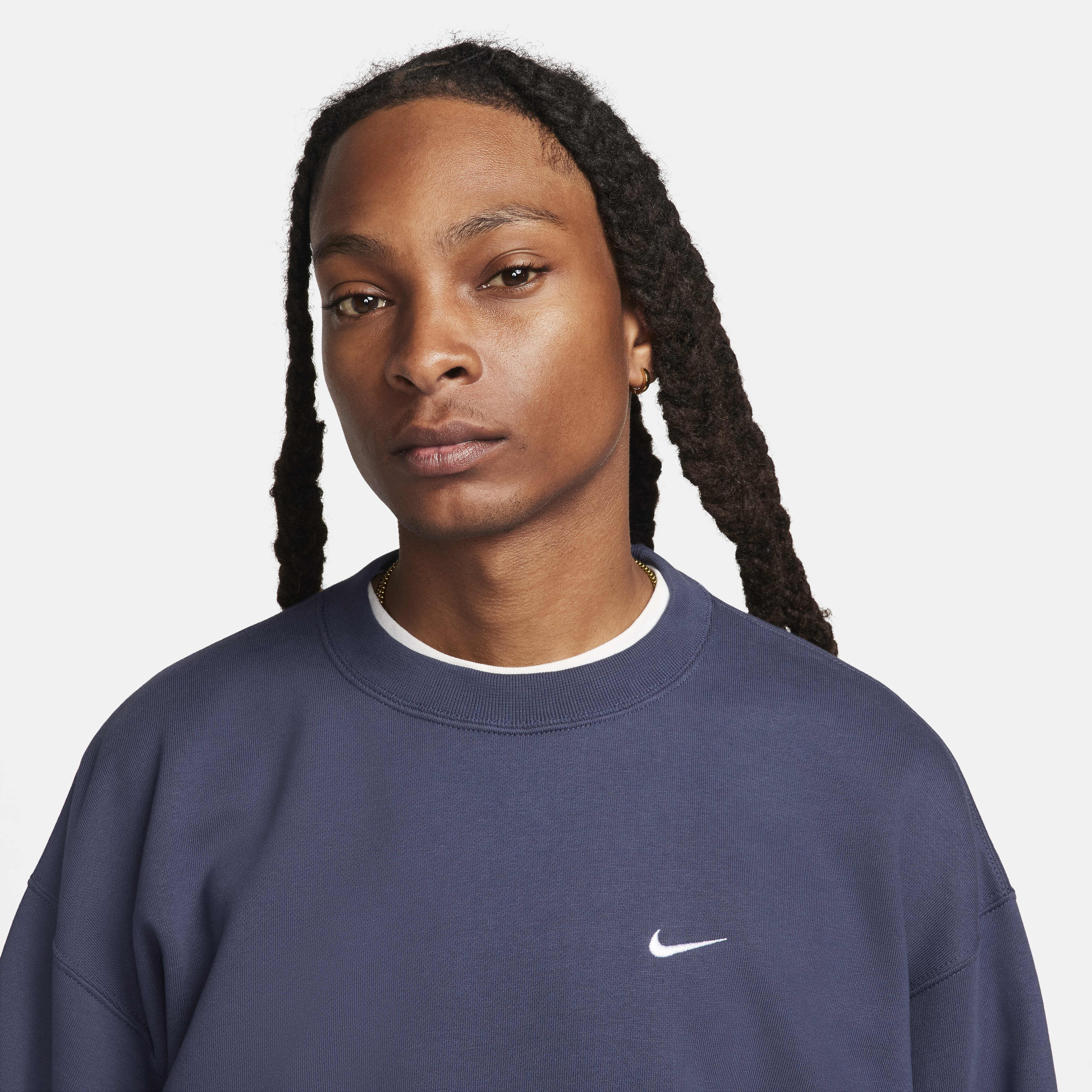 Nike Solo Swoosh image number 2