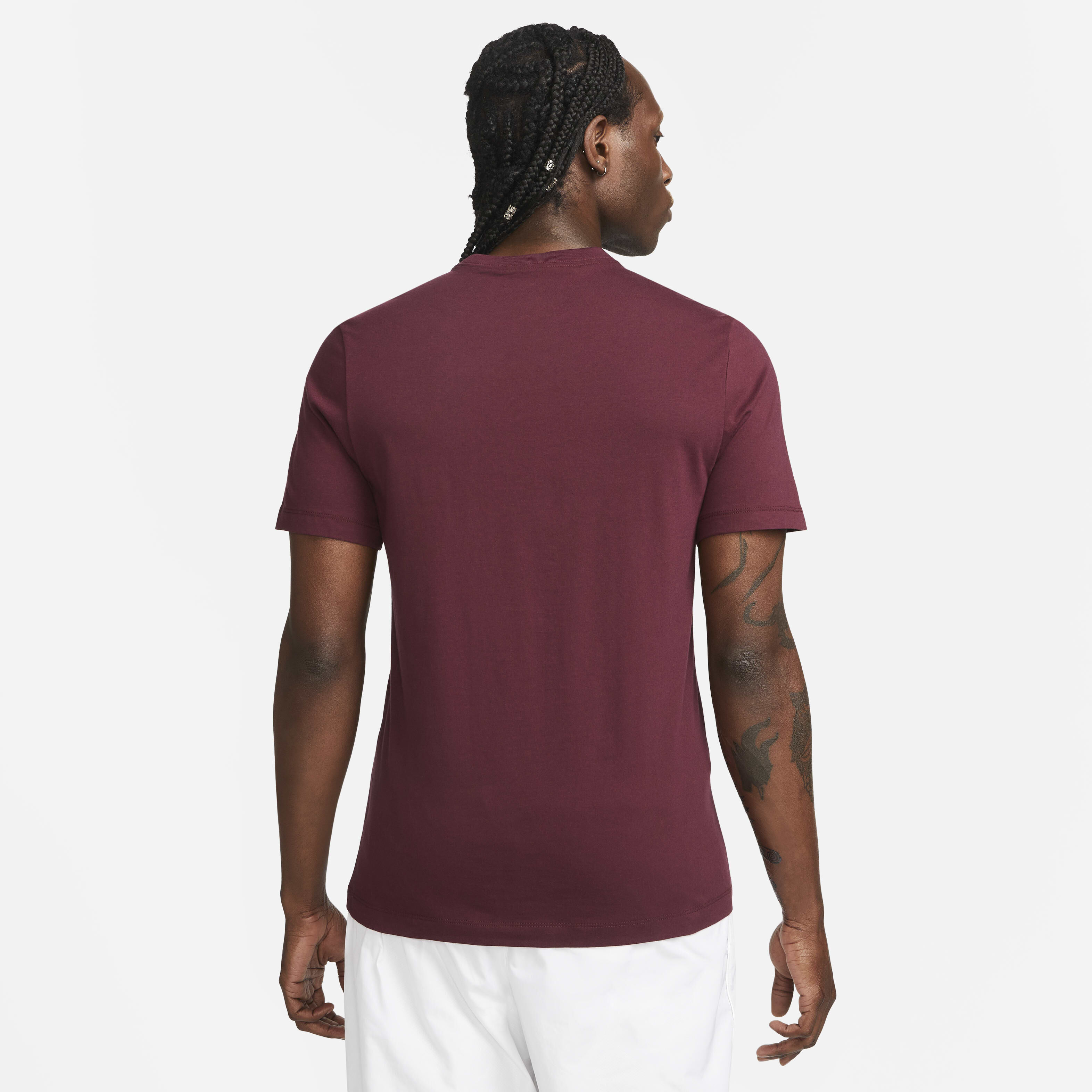 نايكي سبورتسوير كلوب image number 1