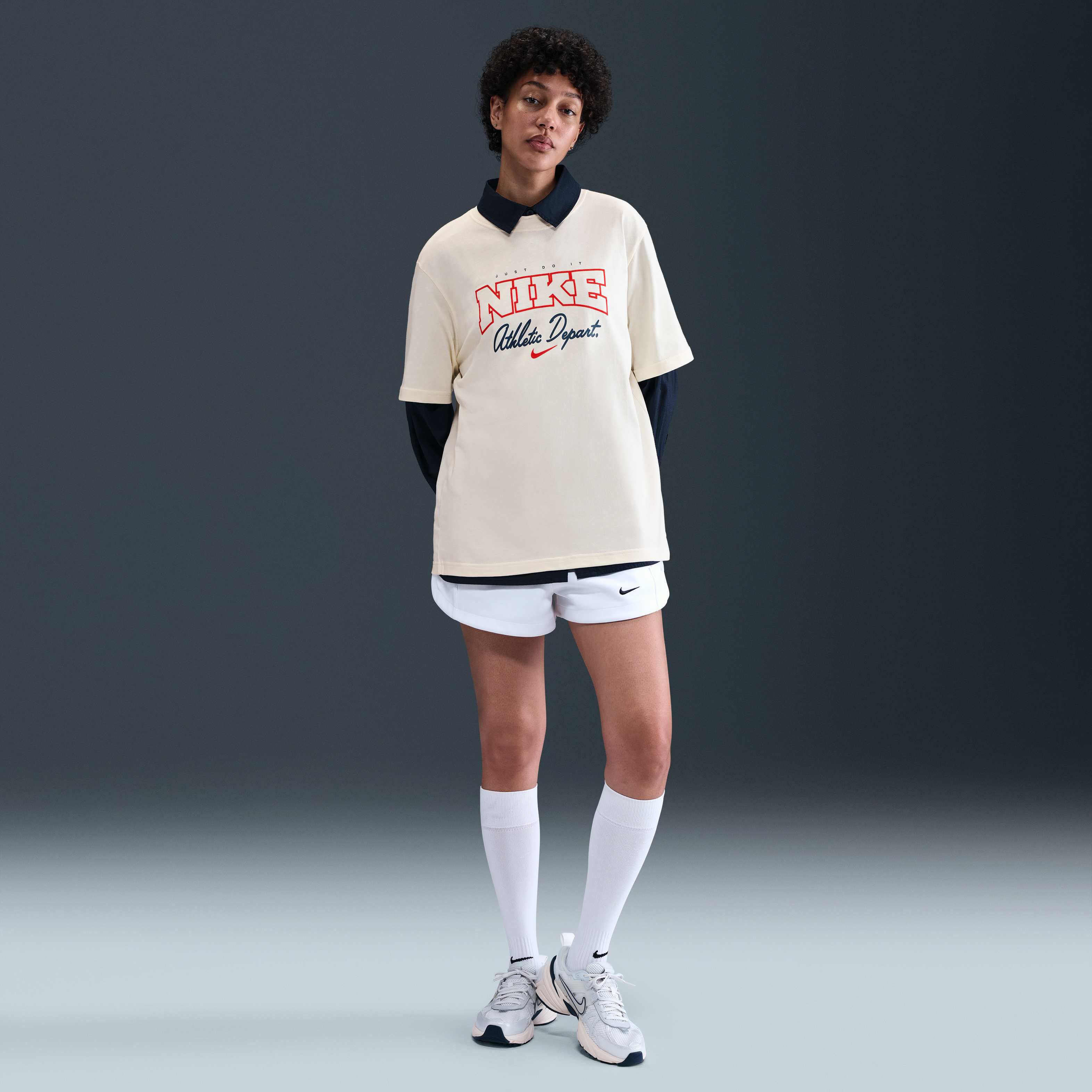 نايكي سبورتسوير image number 3