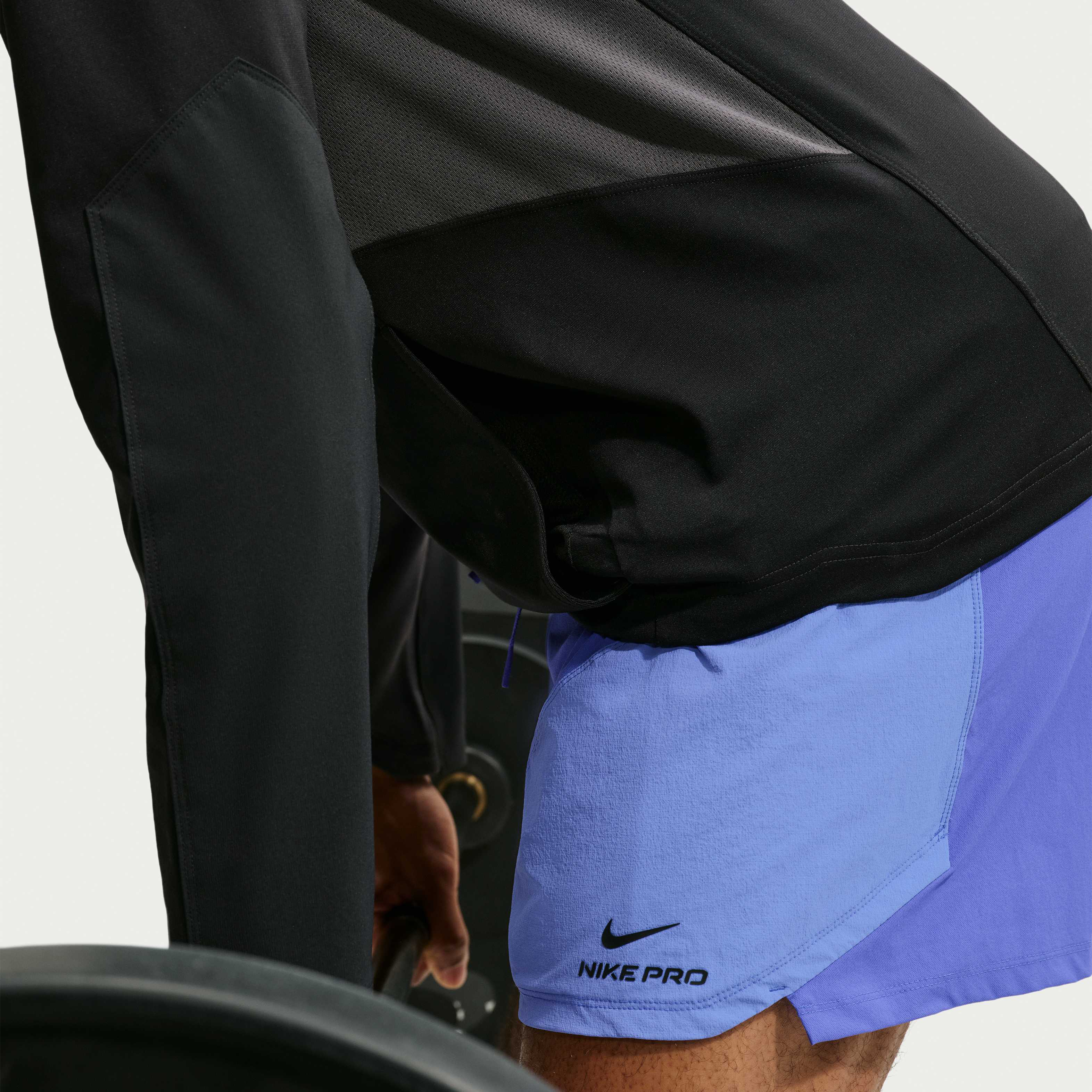 Nike Pro Training image number 3