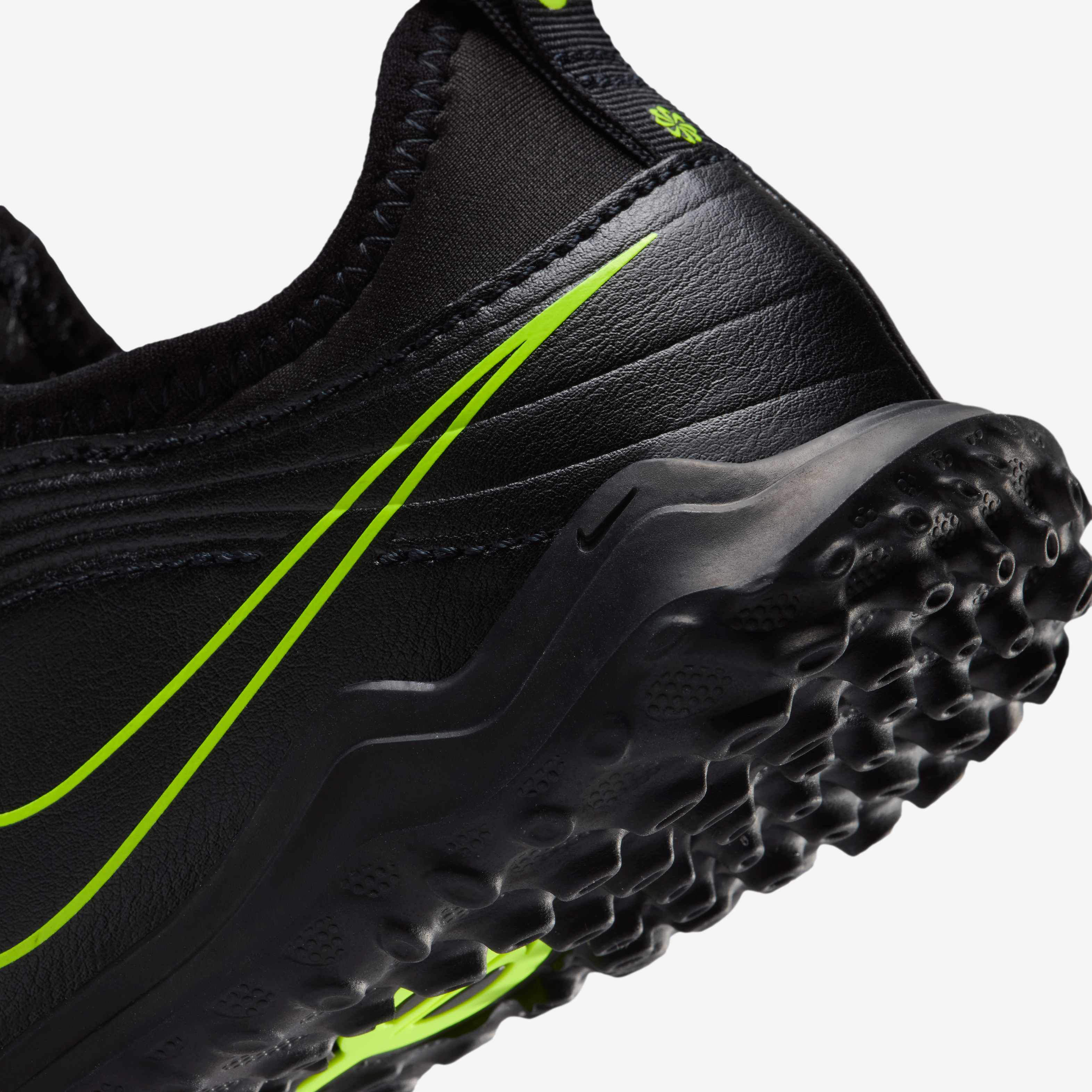 Nike Jr. Tiempo Maestro Flex image number 7