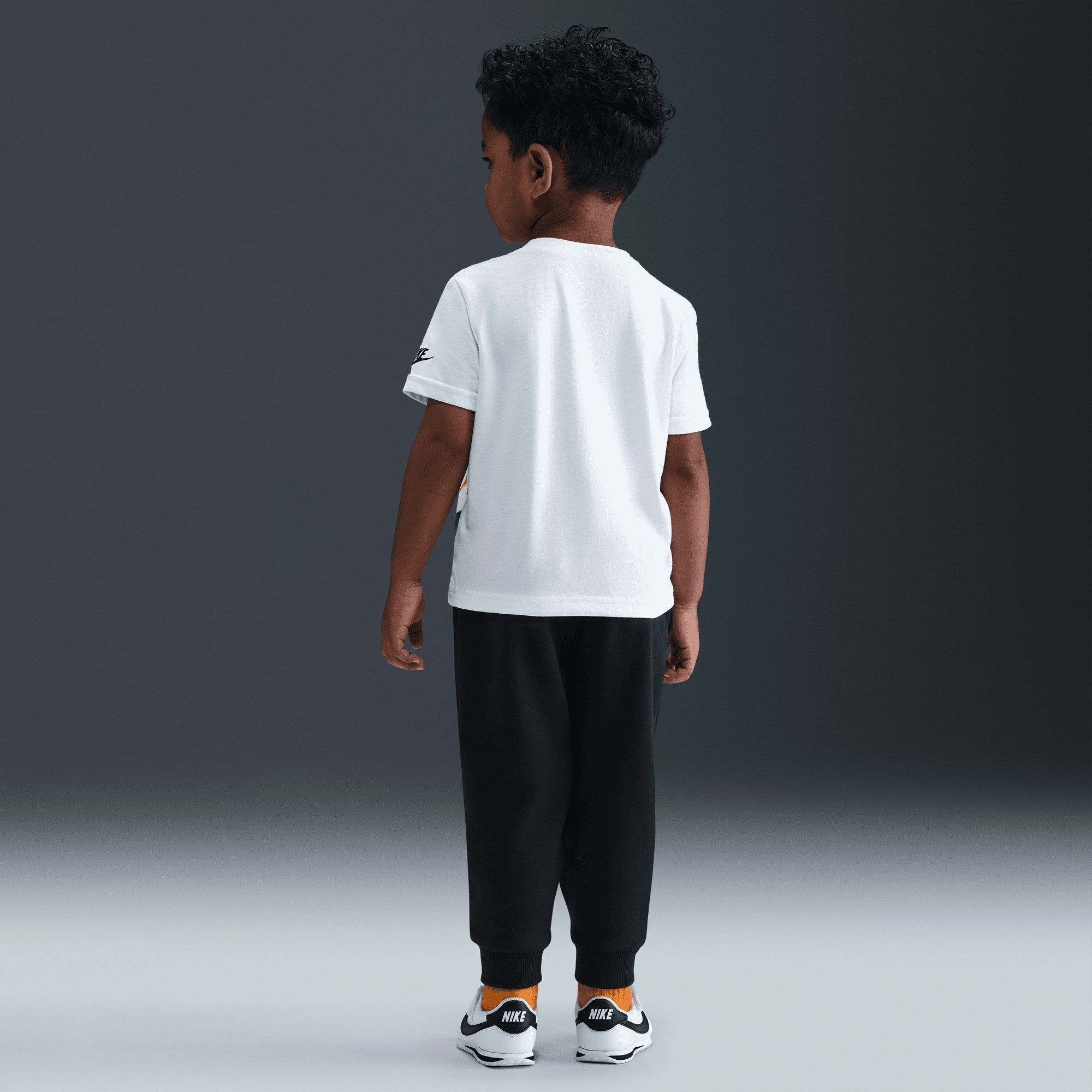 نايكي جلو ويذ مي image number 1