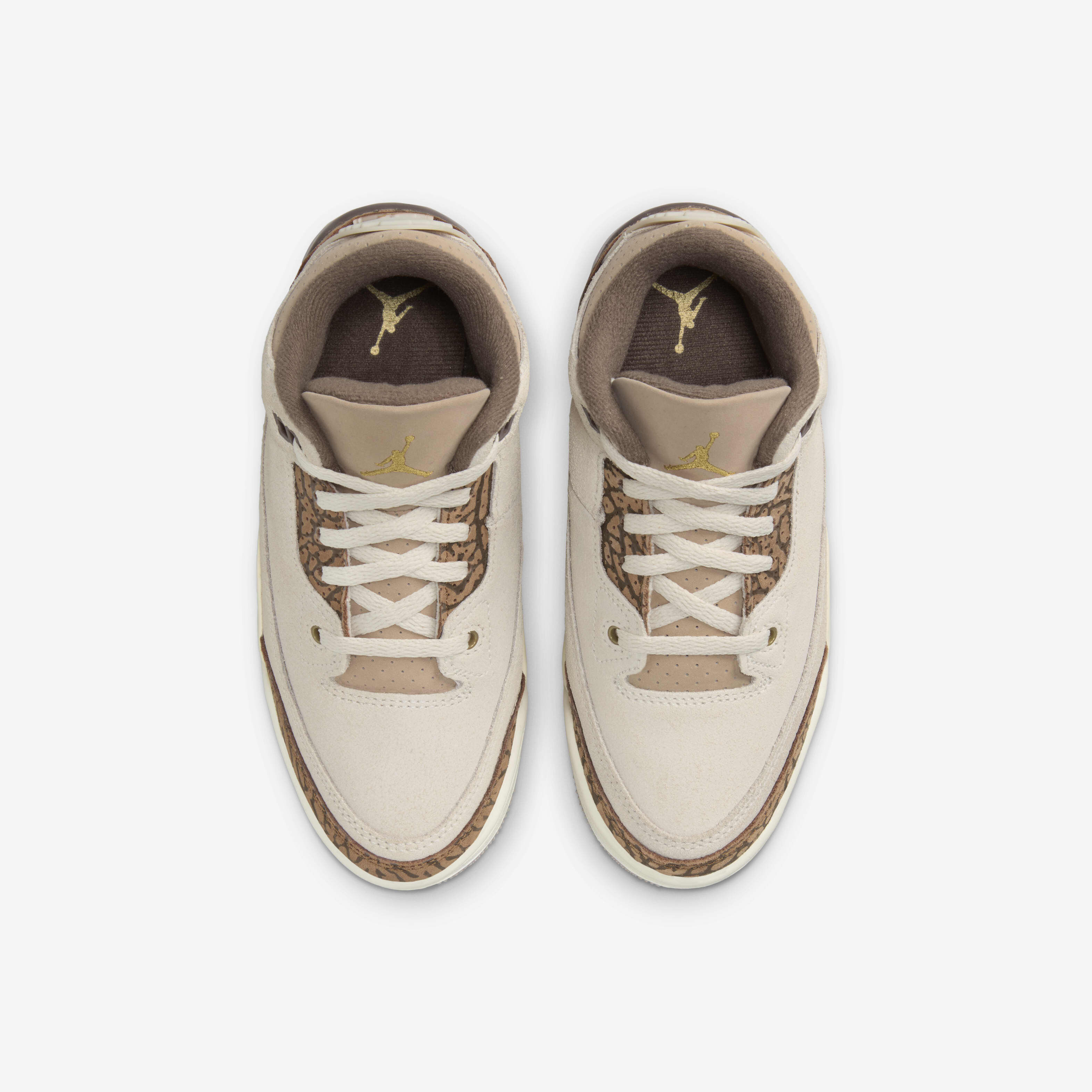 Jordan 3 Retro 'Medium Olive' image number 3