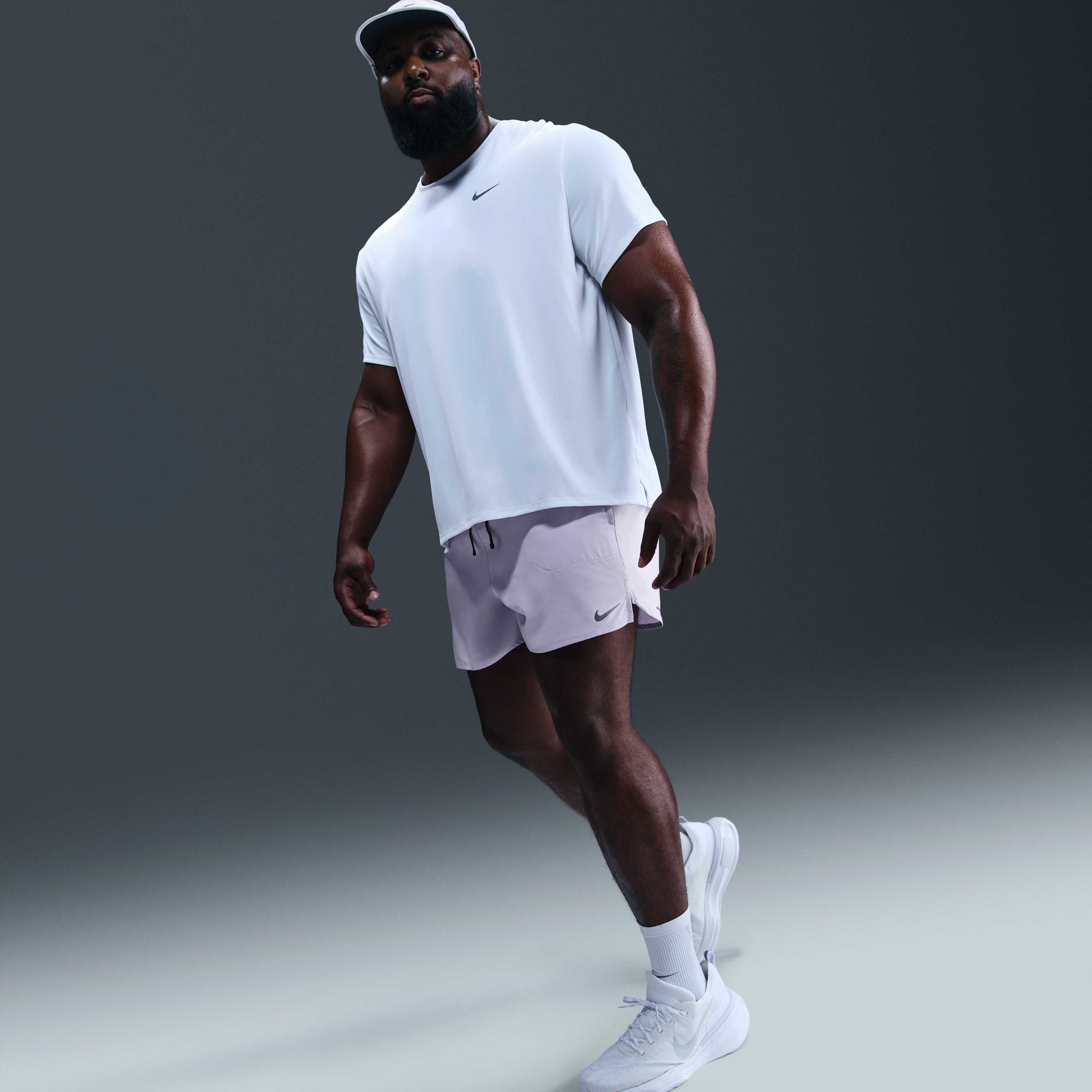 Nike Stride image number 9