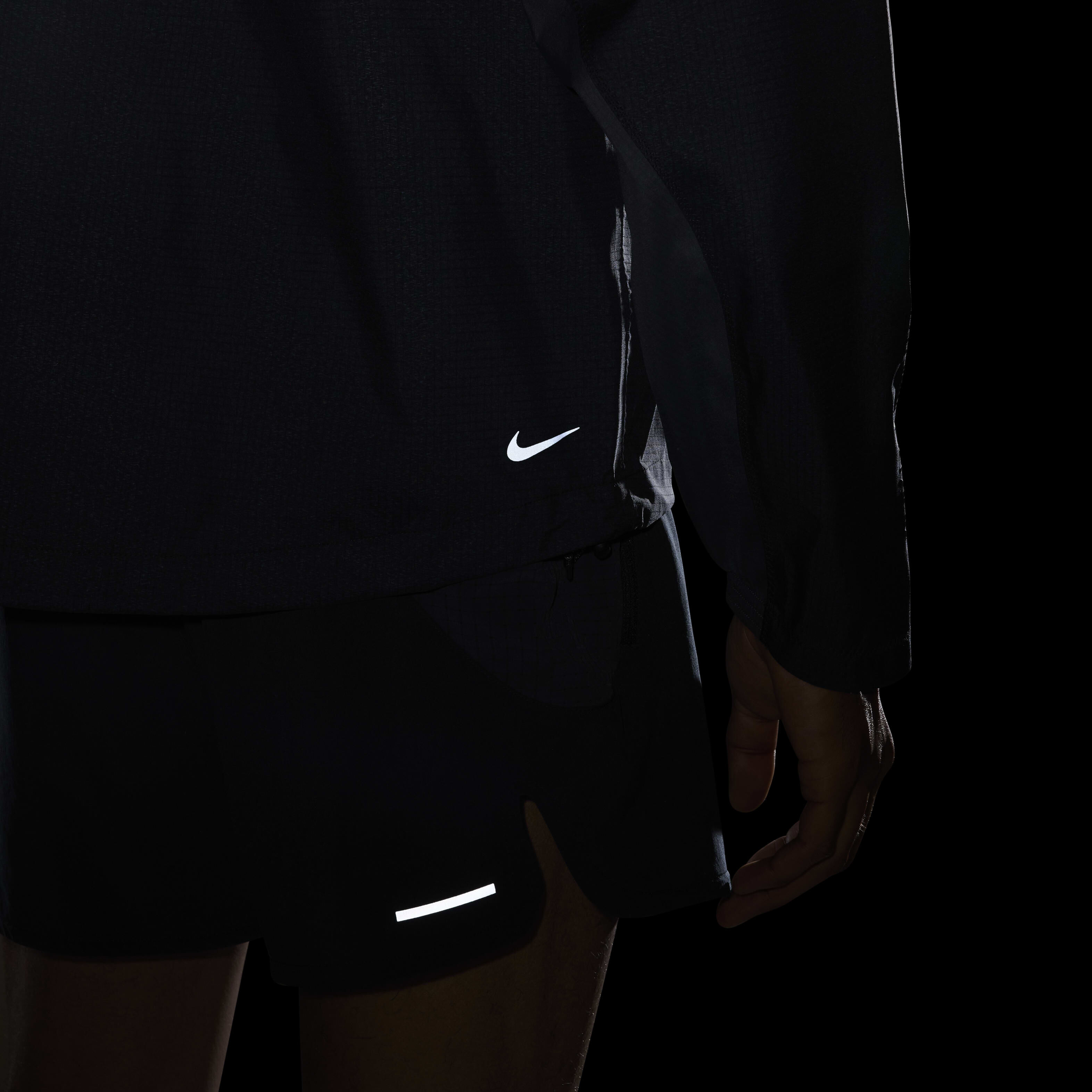 Nike Cosmic Peaks image number 11