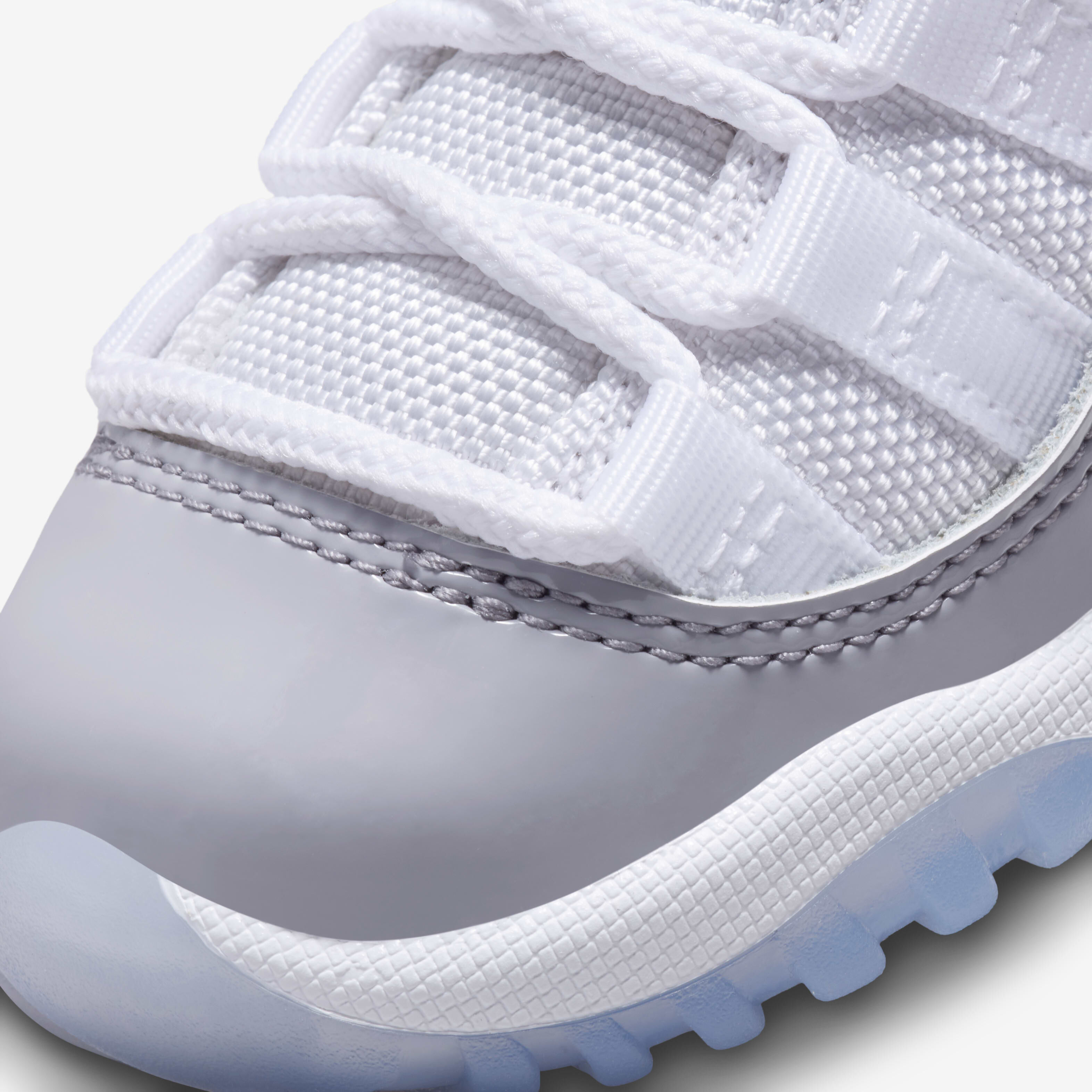 Air Jordan 11 Retro Low image number 6