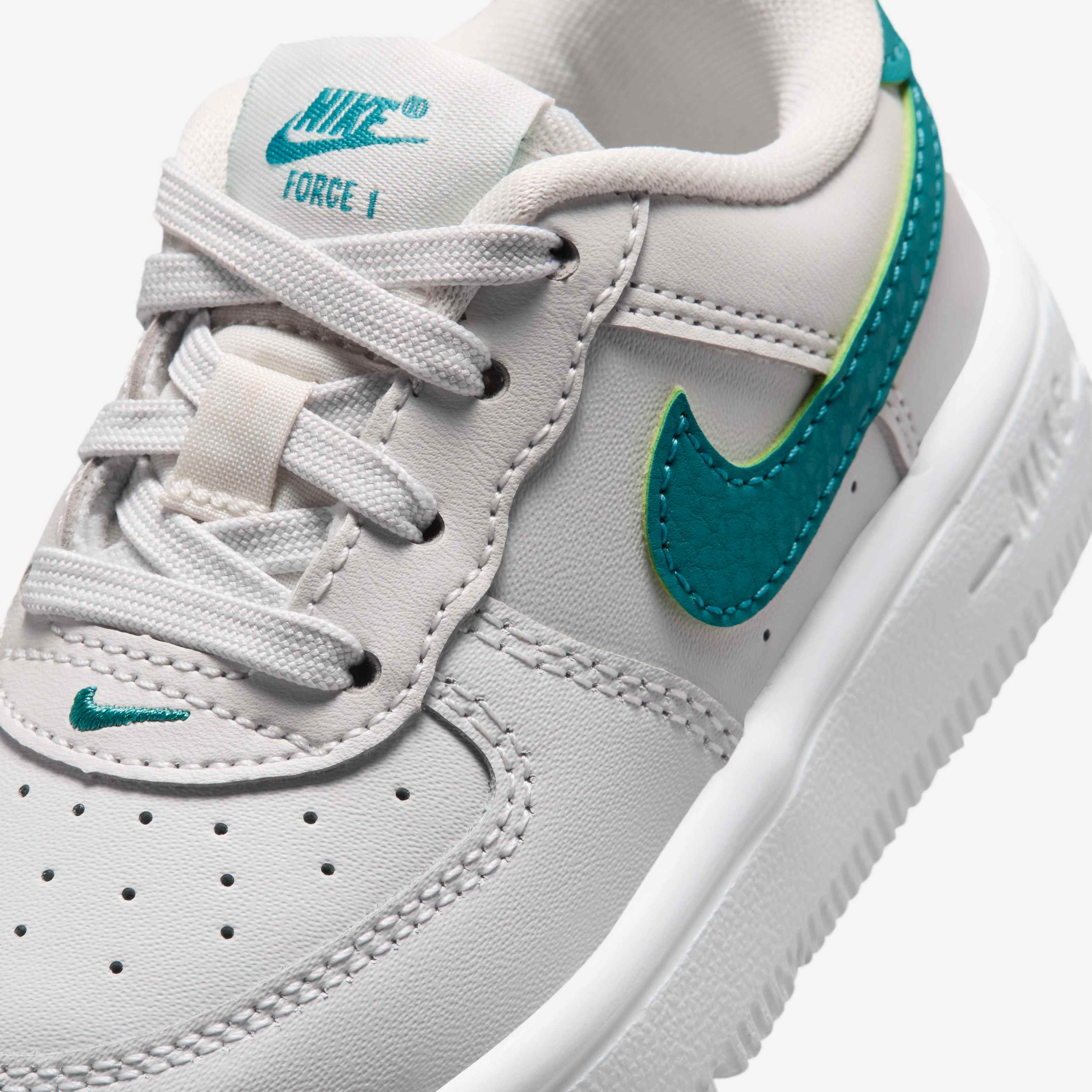 Nike Force 1 Low image number 6