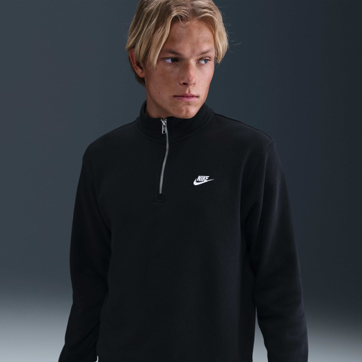 Nike Sportswear Club
