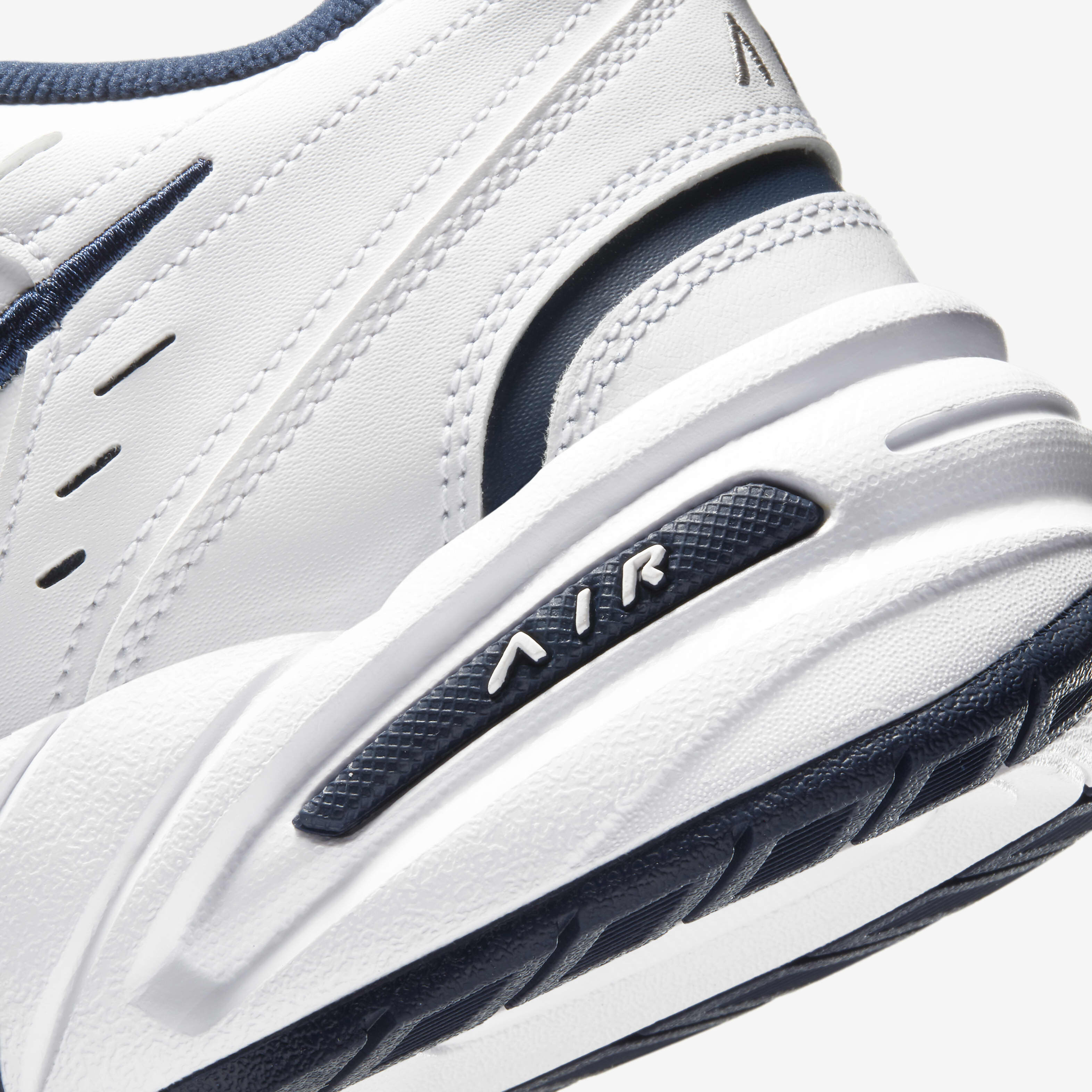 Buy Nike Air Monarch IV Men s Workout Shoes Nike UAE Official