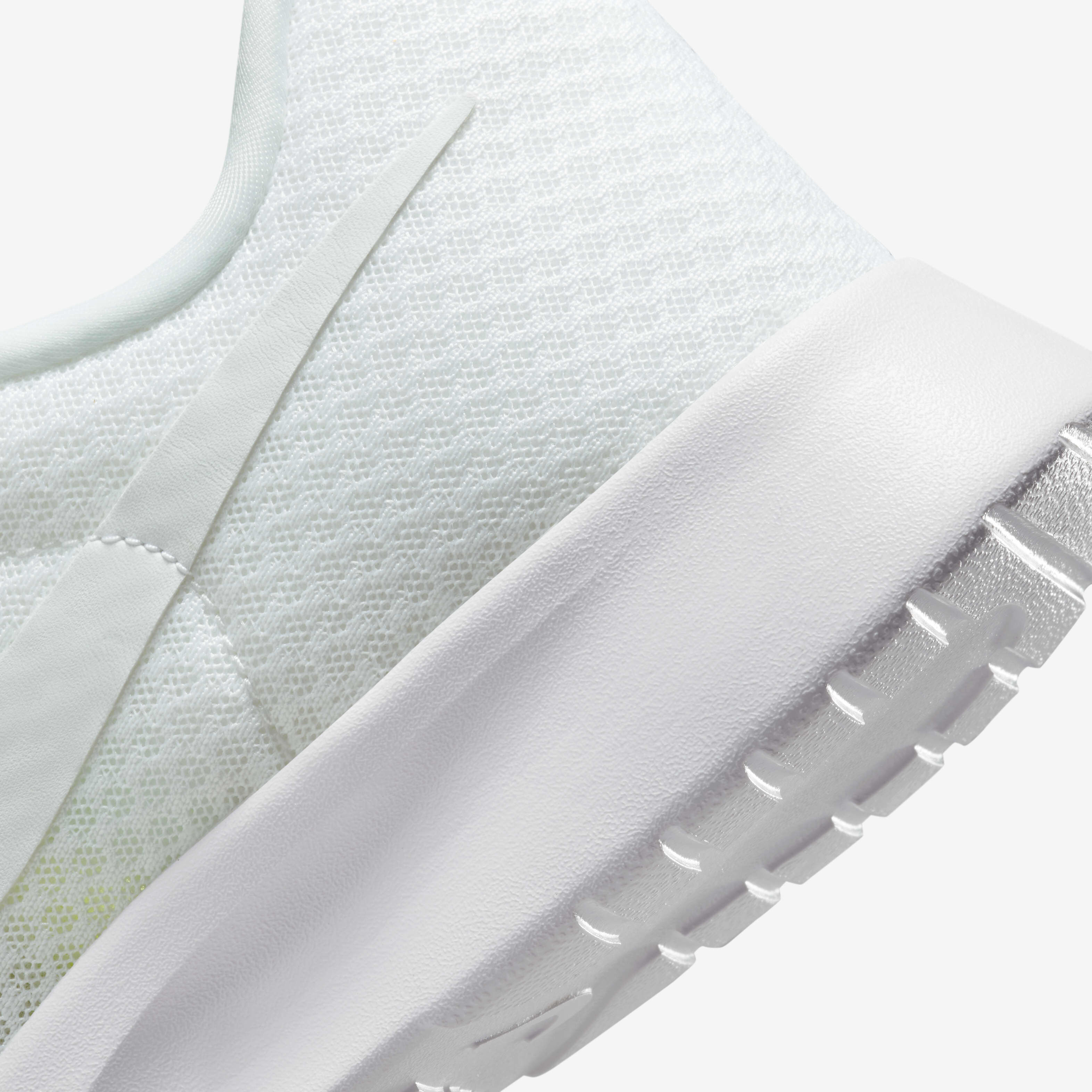 نايكي تانجون فلاي ايز image number 7