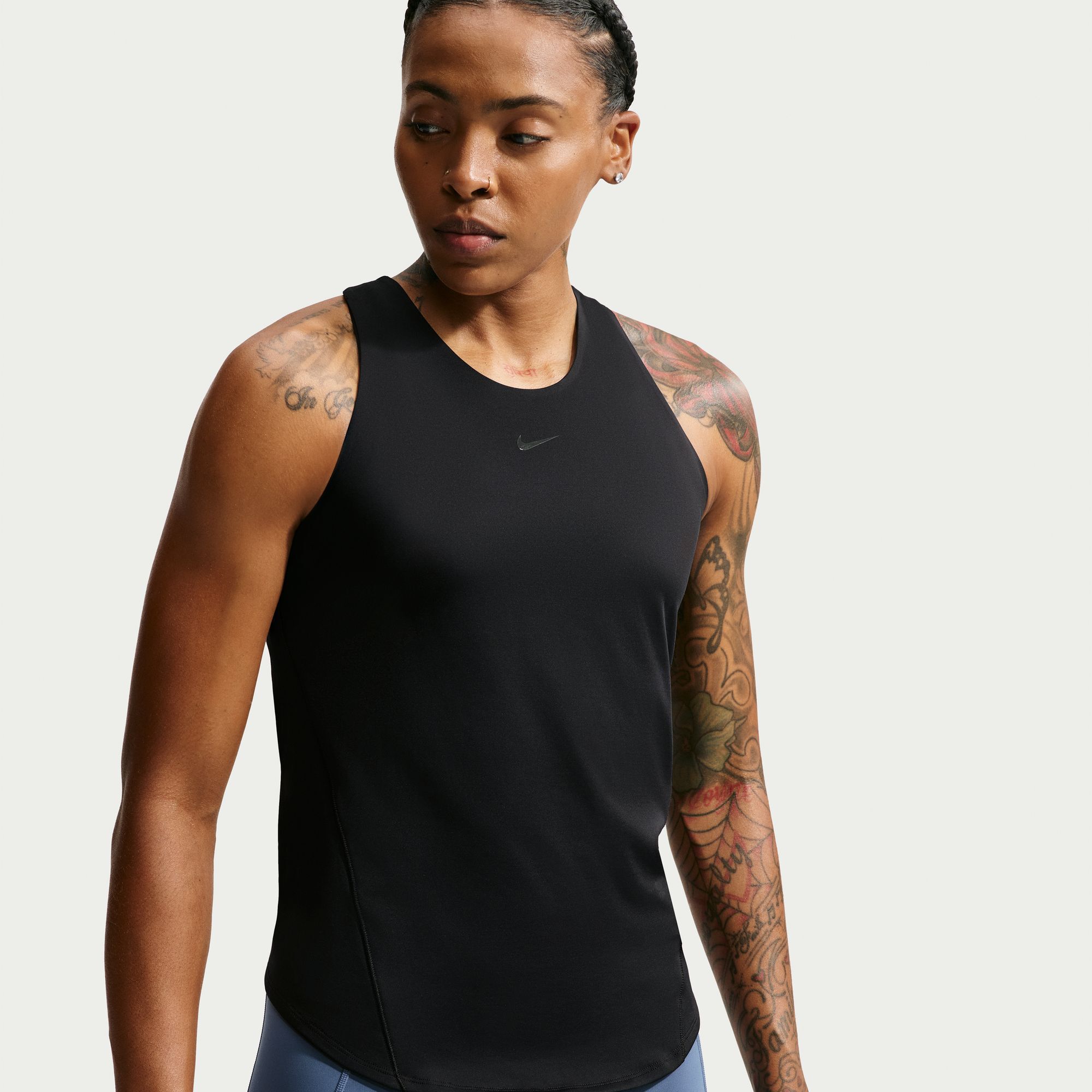 Nike Universa image number 2