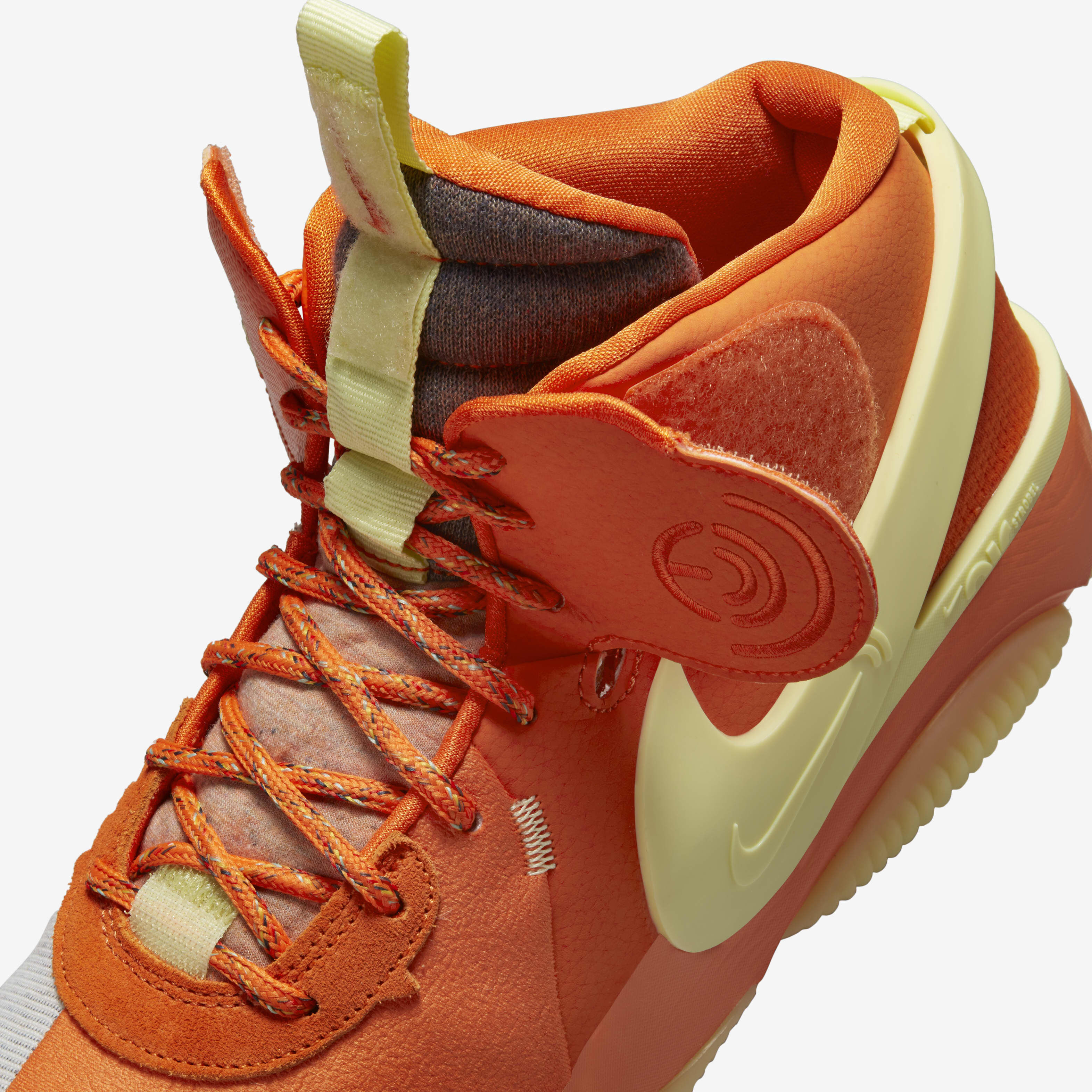 Nike Air Deldon "Legacy" image number 8