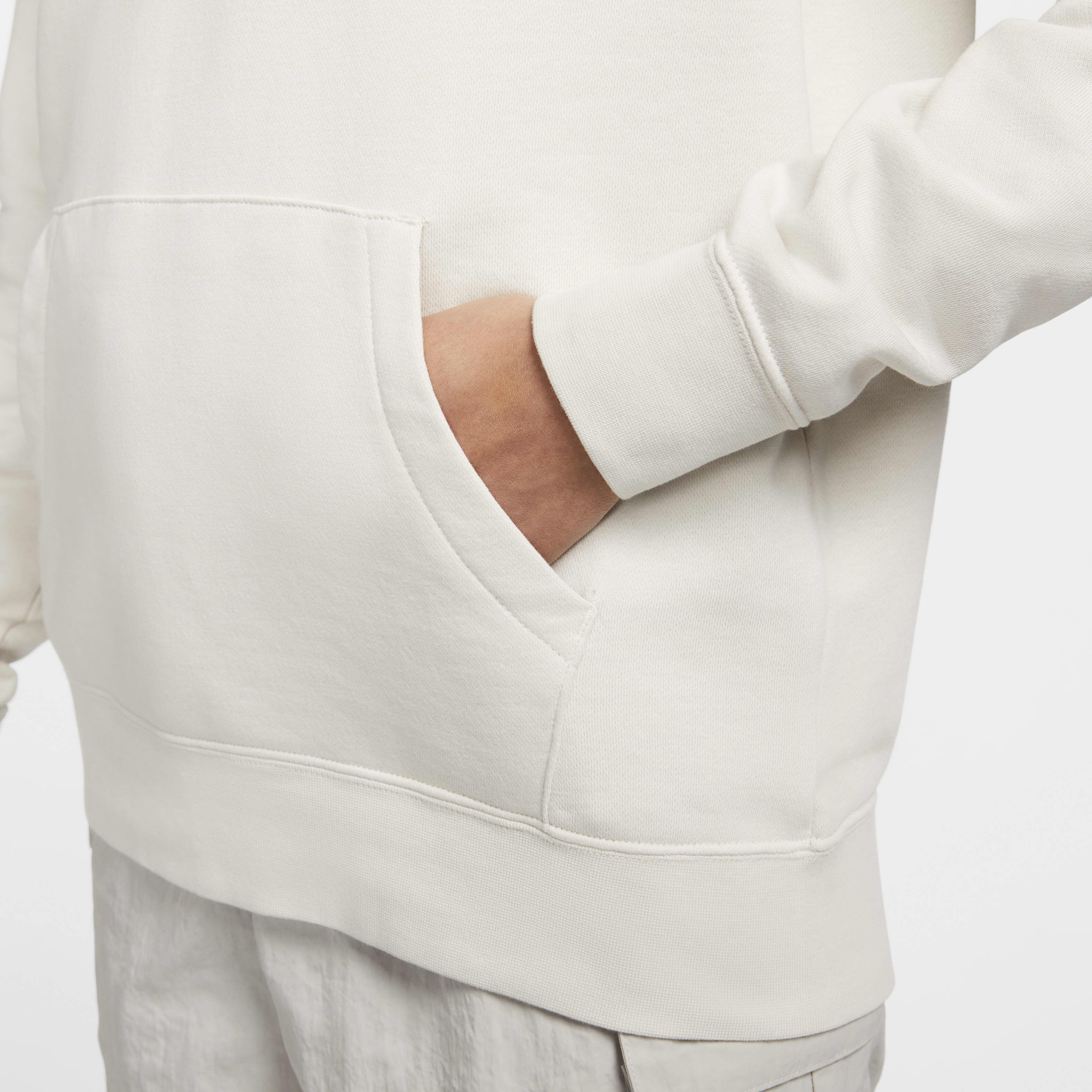 Nike Sportswear Essential image number 3