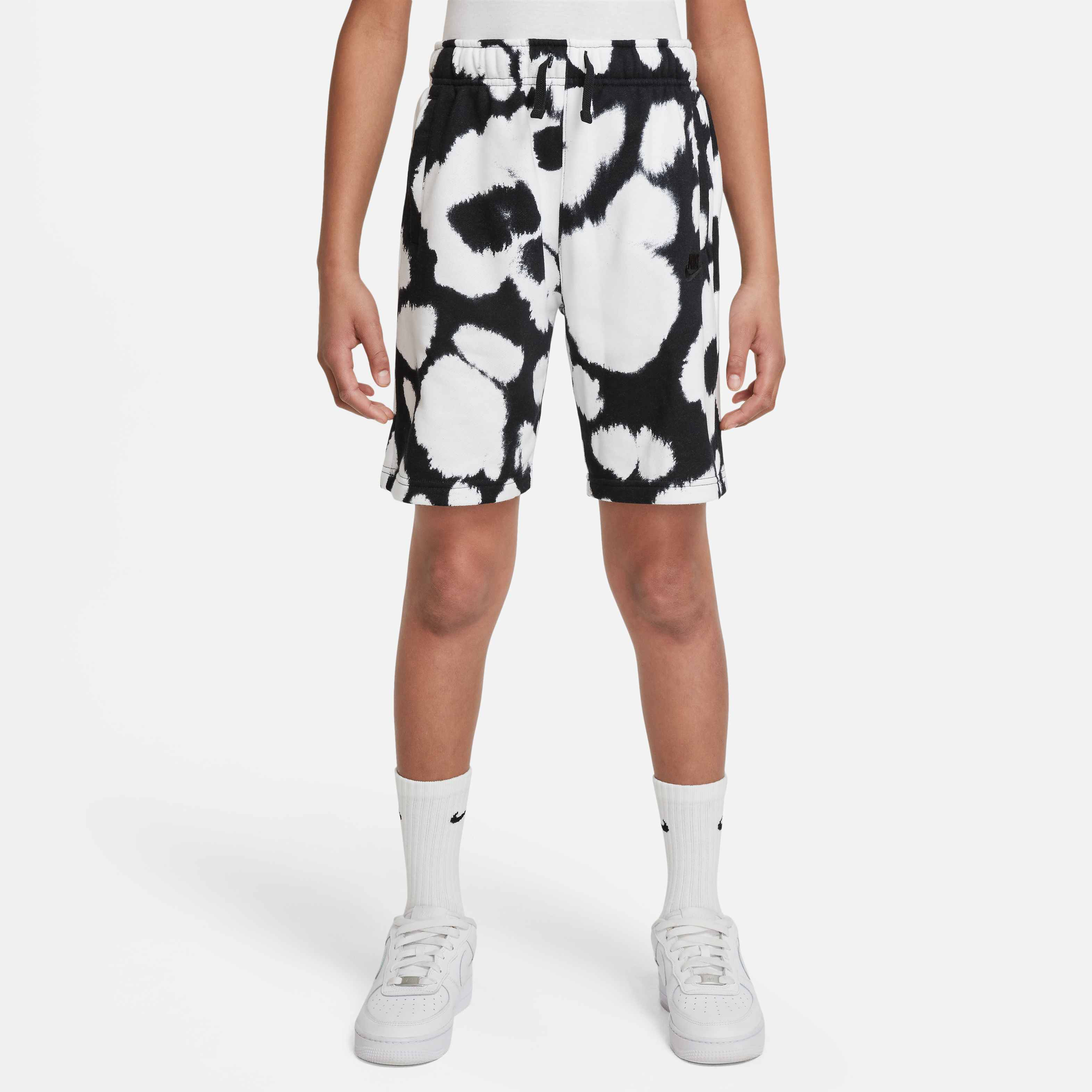 Nike Sportswear image number 0
