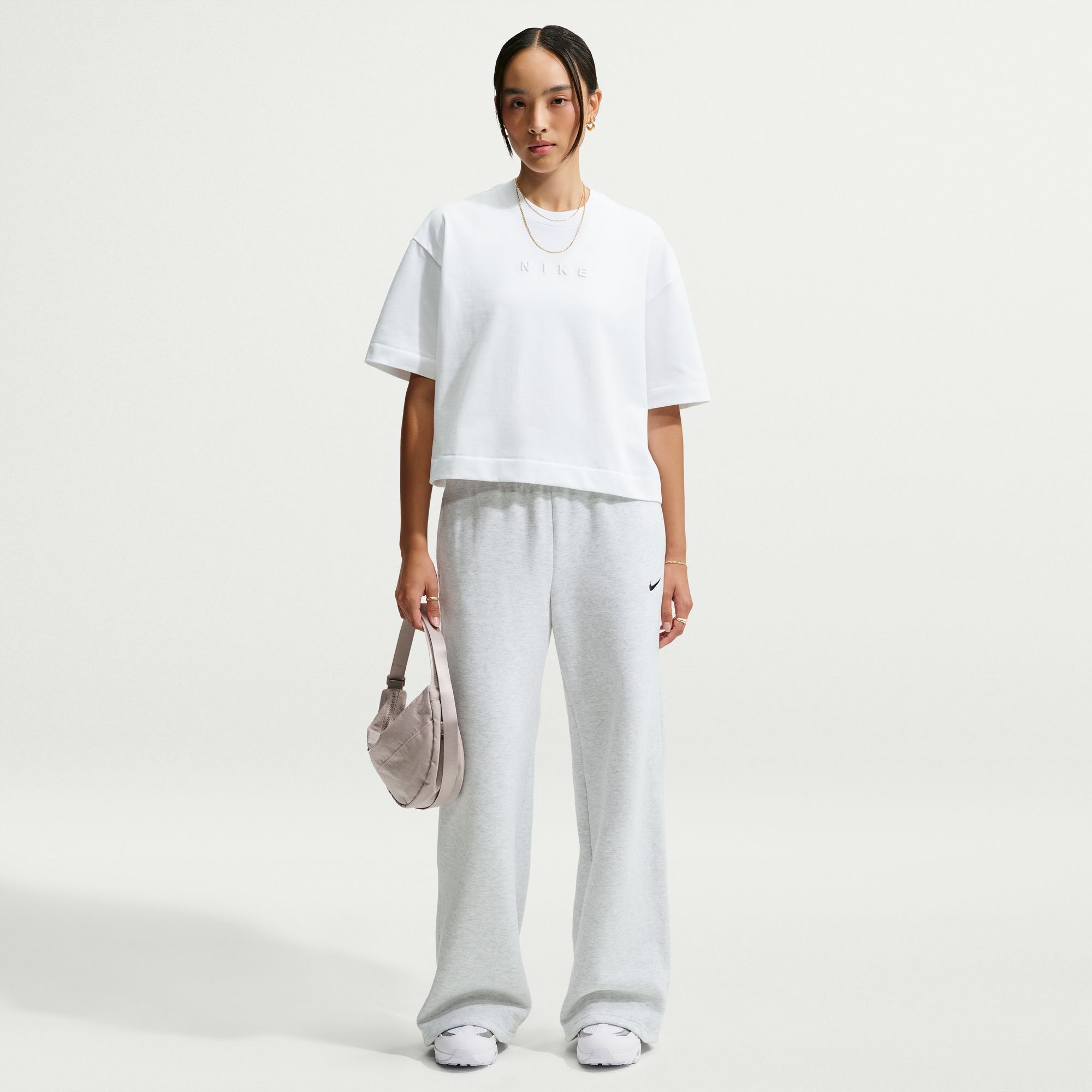 Nike Sportswear image number 0