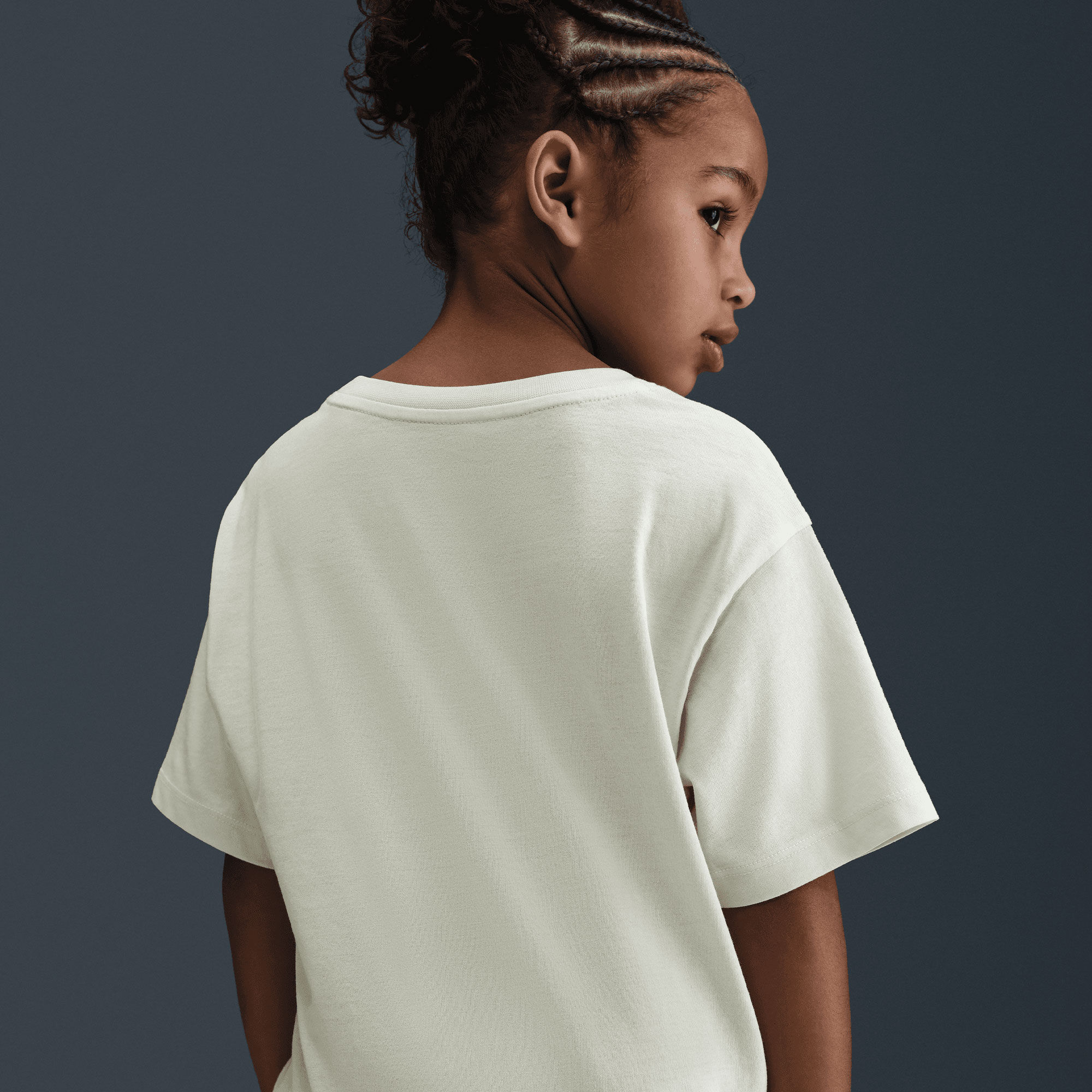 نايكي كوزي image number 8