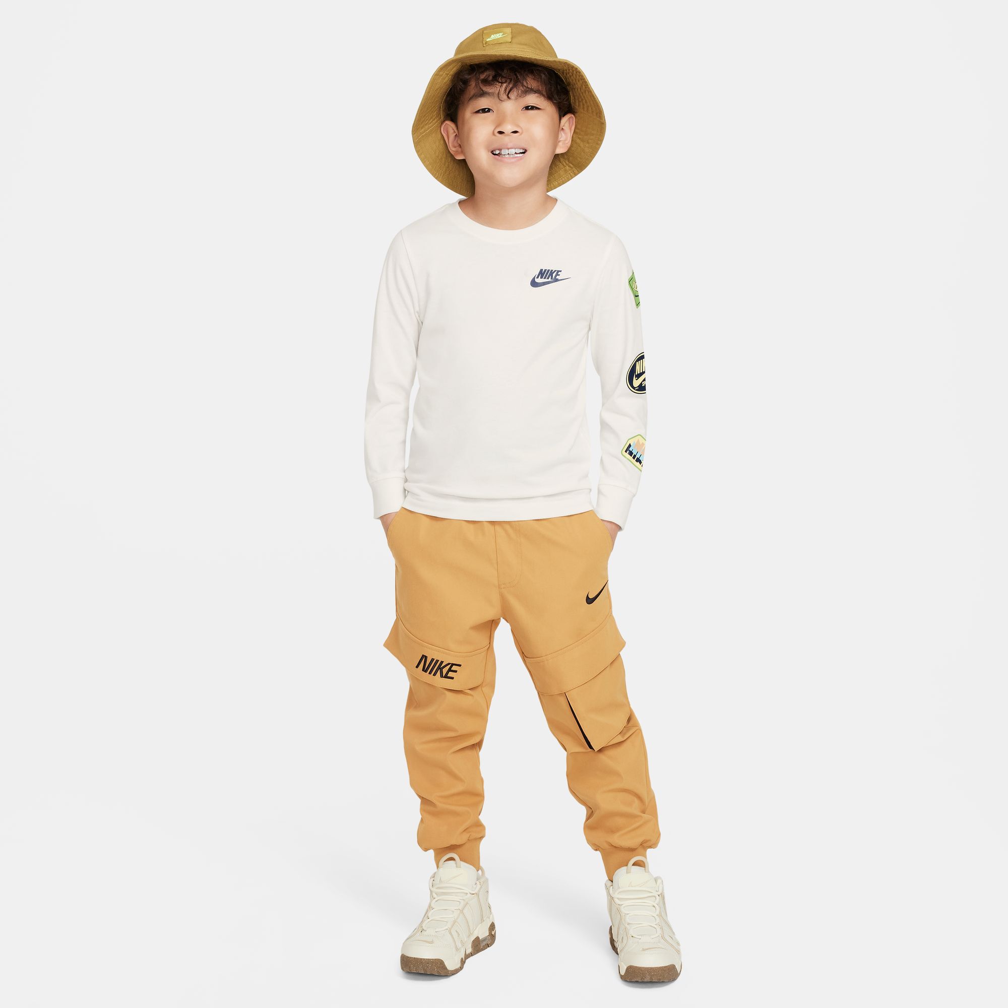 نايكي ريترو ستيكر image number 3