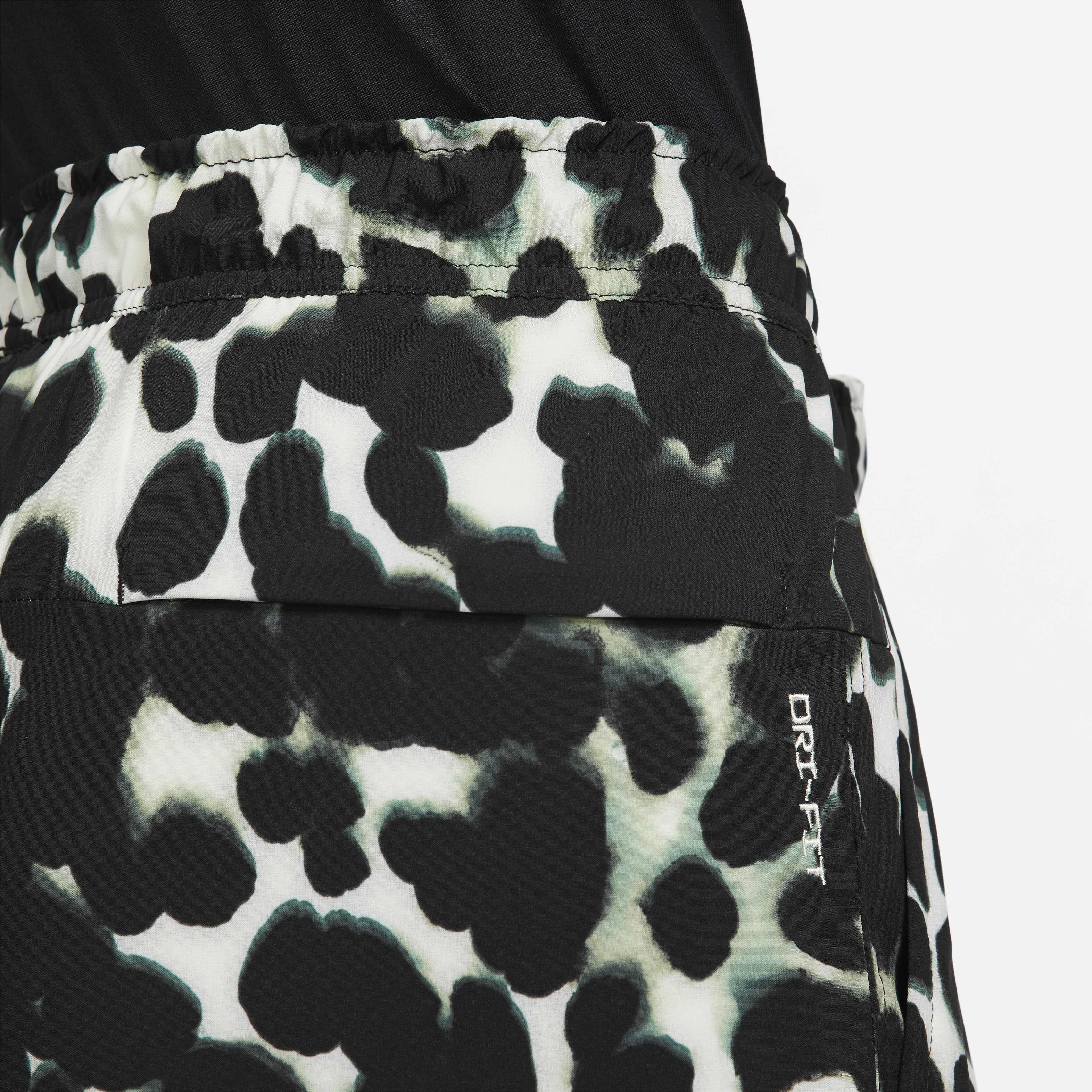 Nike Unlimited Studio '72 image number 5