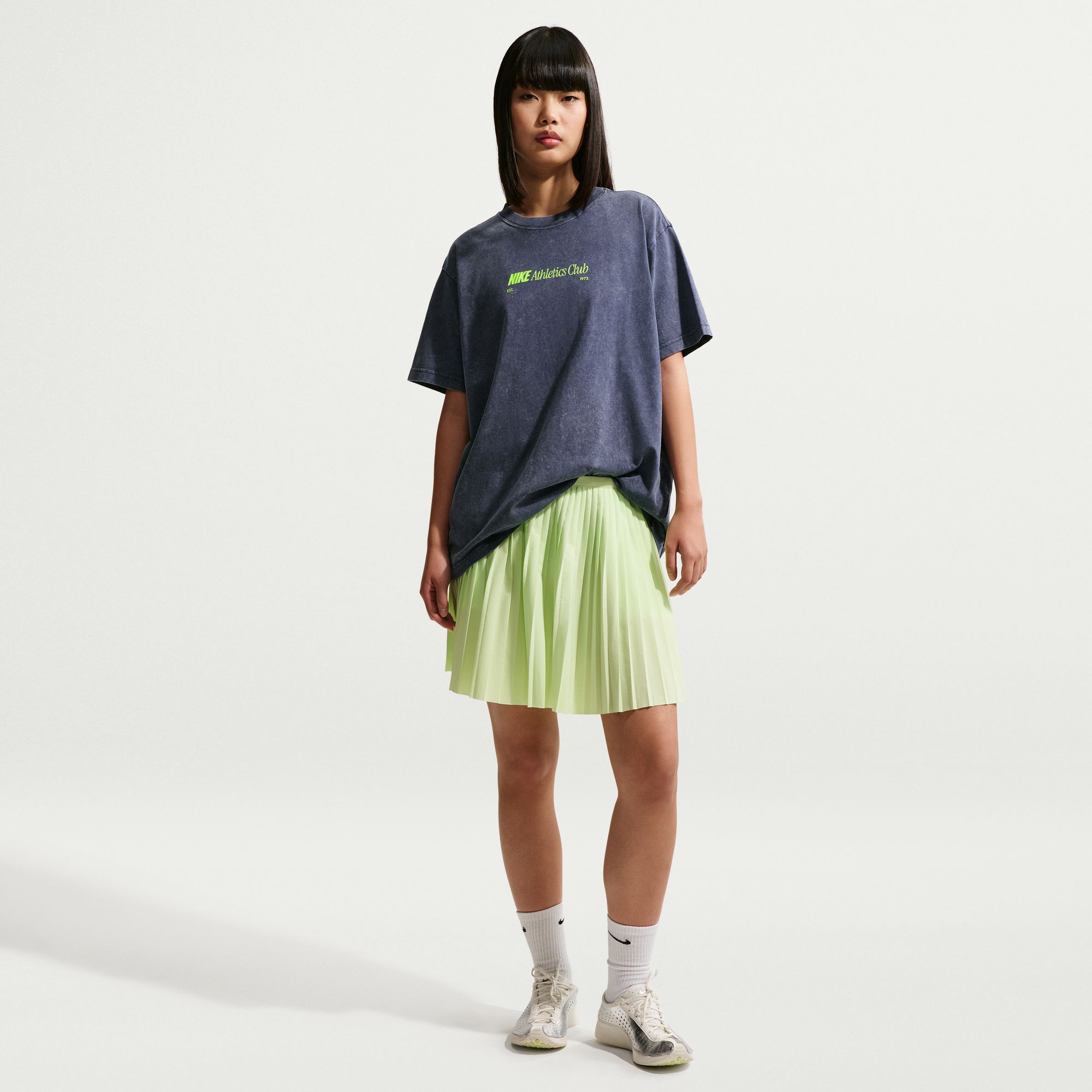 Nike Sportswear Classic image number 0