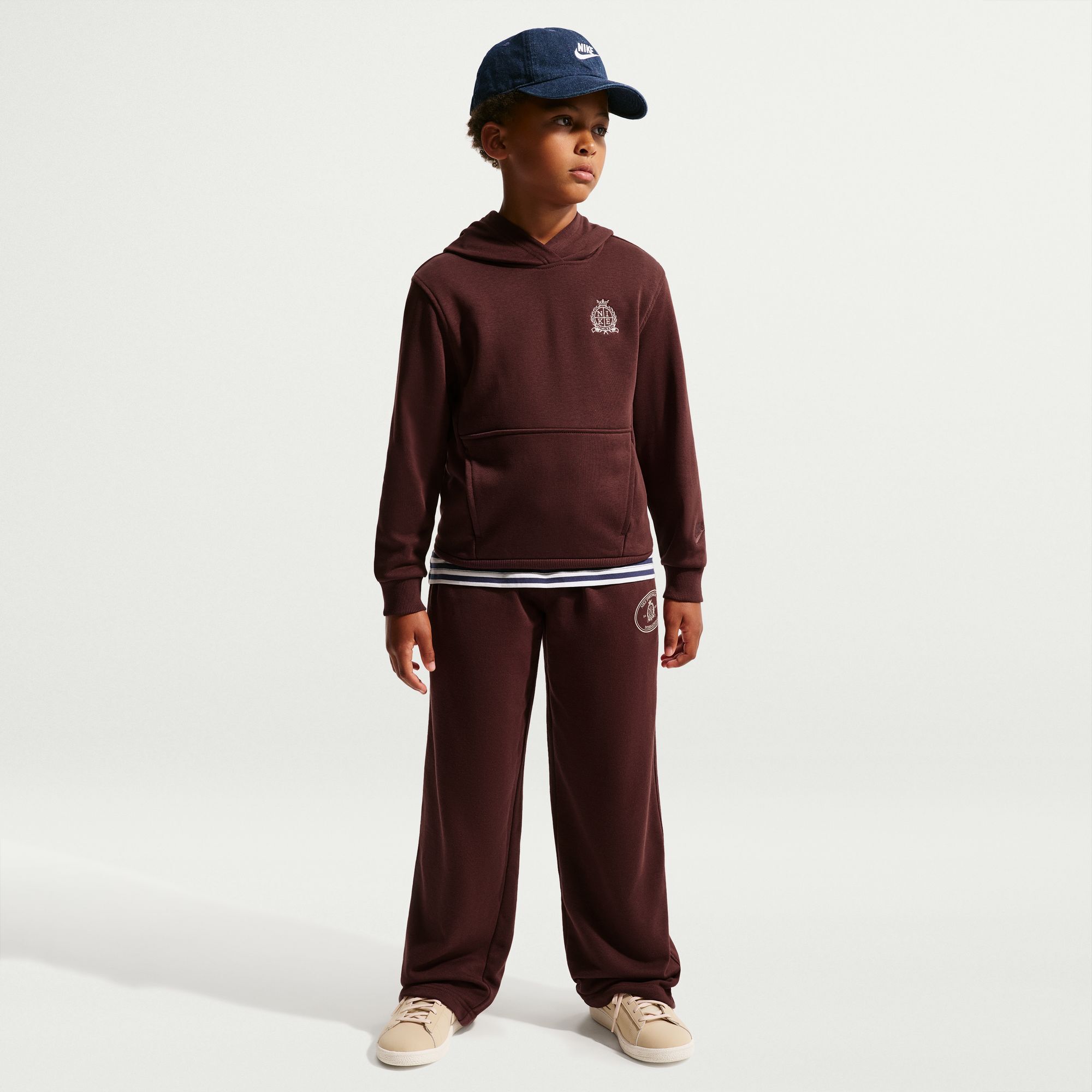 Nike Sportswear Club image number 2