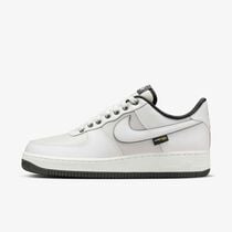 Nike Air Force 1 '07 LV8