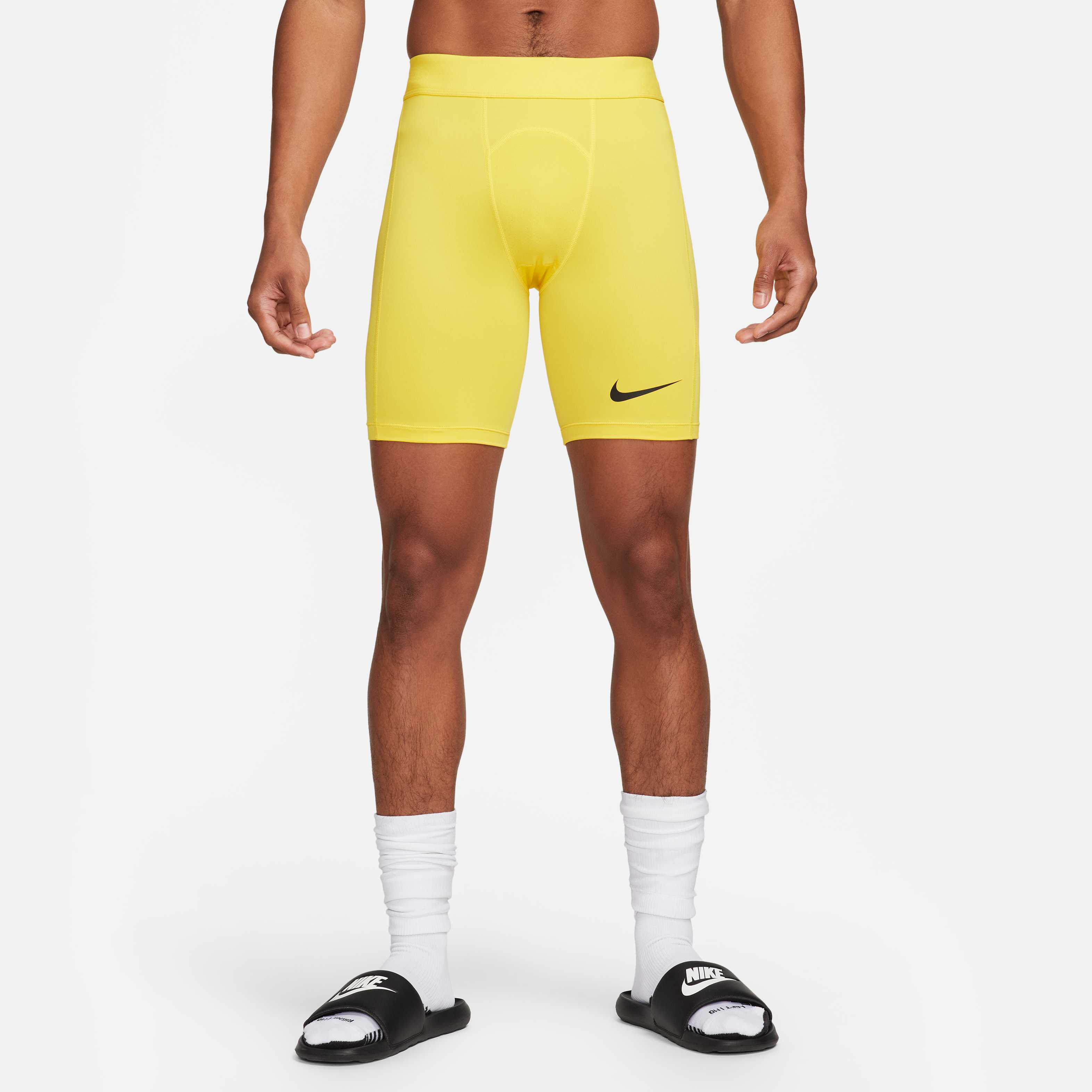 Nike Pro Dri-FIT Strike image number 0